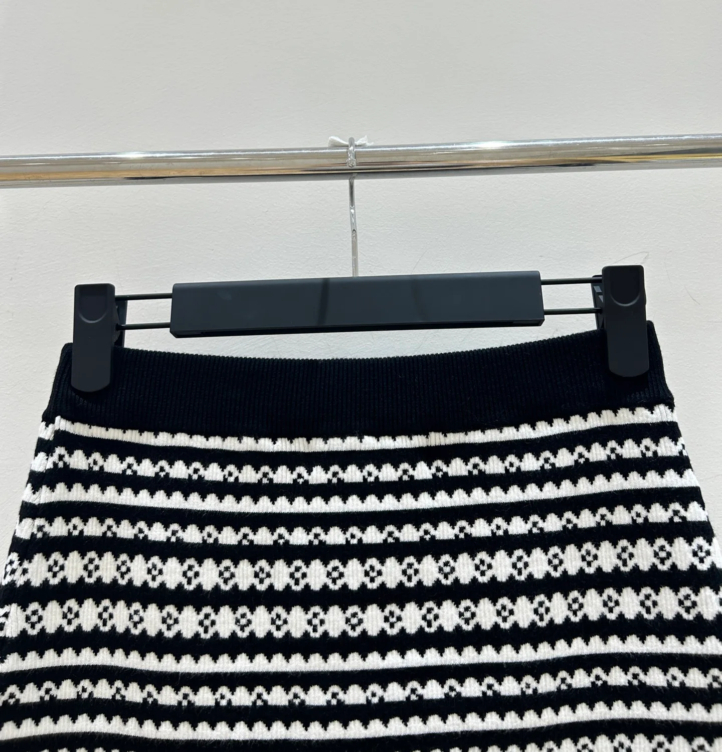 Women's Skirts LOUIS VUITTON 18097379