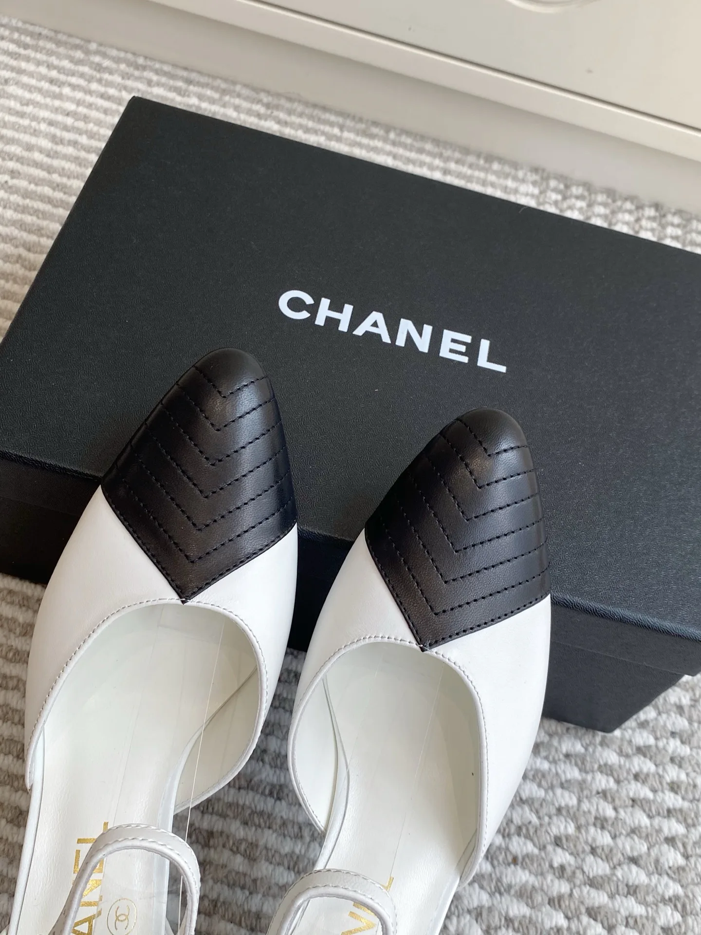 Women's Heels CHANEL 17498444