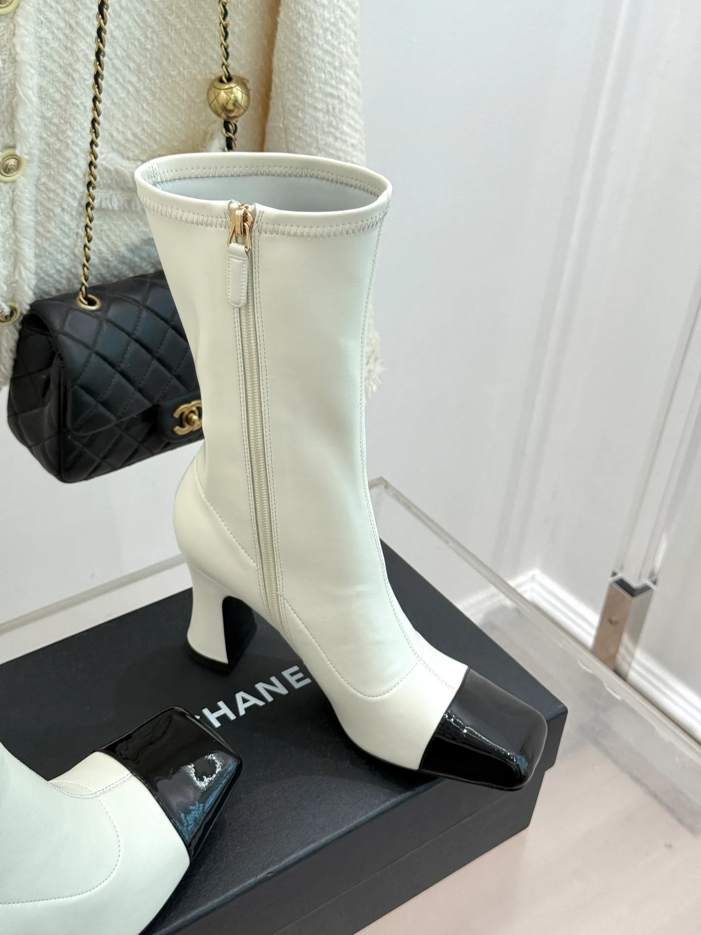 Сапоги Женские Chanel 18582922