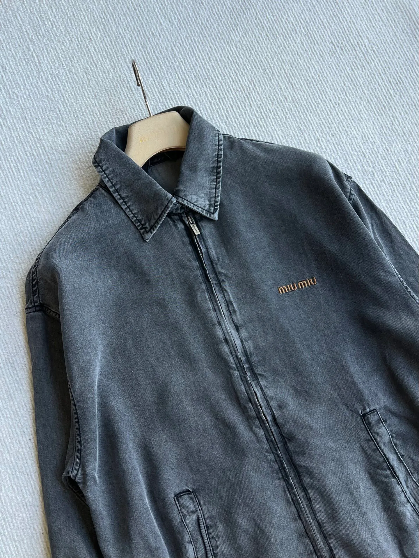 Women's Jackets And Down Jackets MIU MIU 18046823