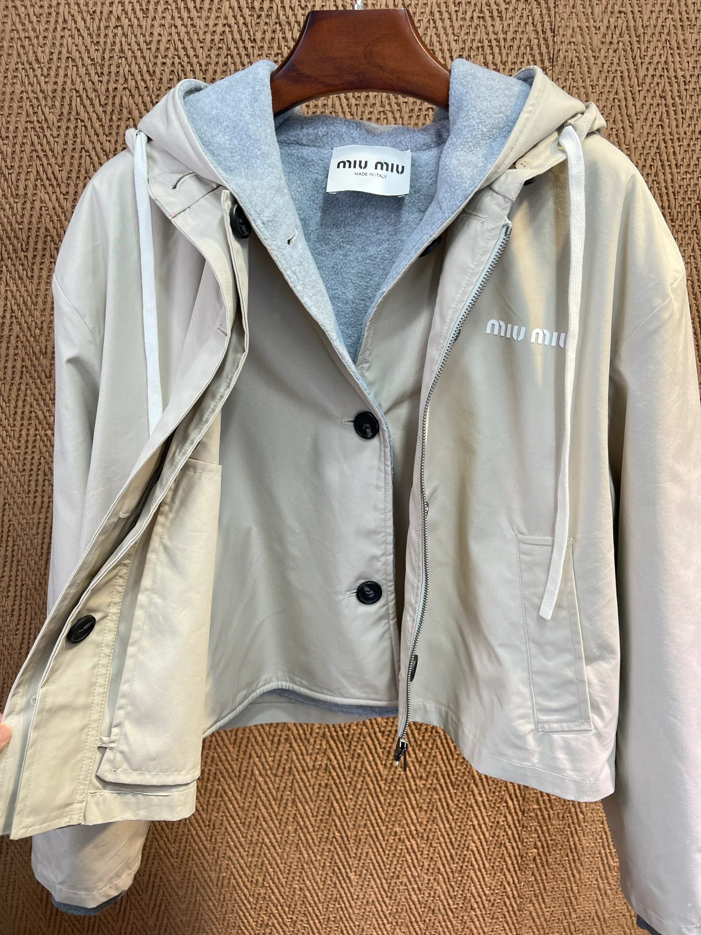 Women's Jackets And Down Jackets MIU MIU 18324213