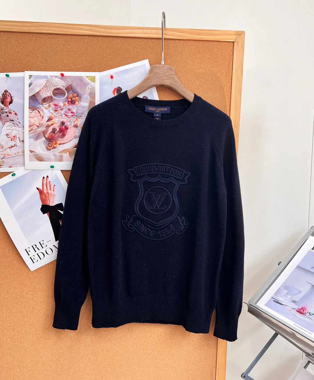 Women's Jumpers And Sweaters LOUIS VUITTON 18308137