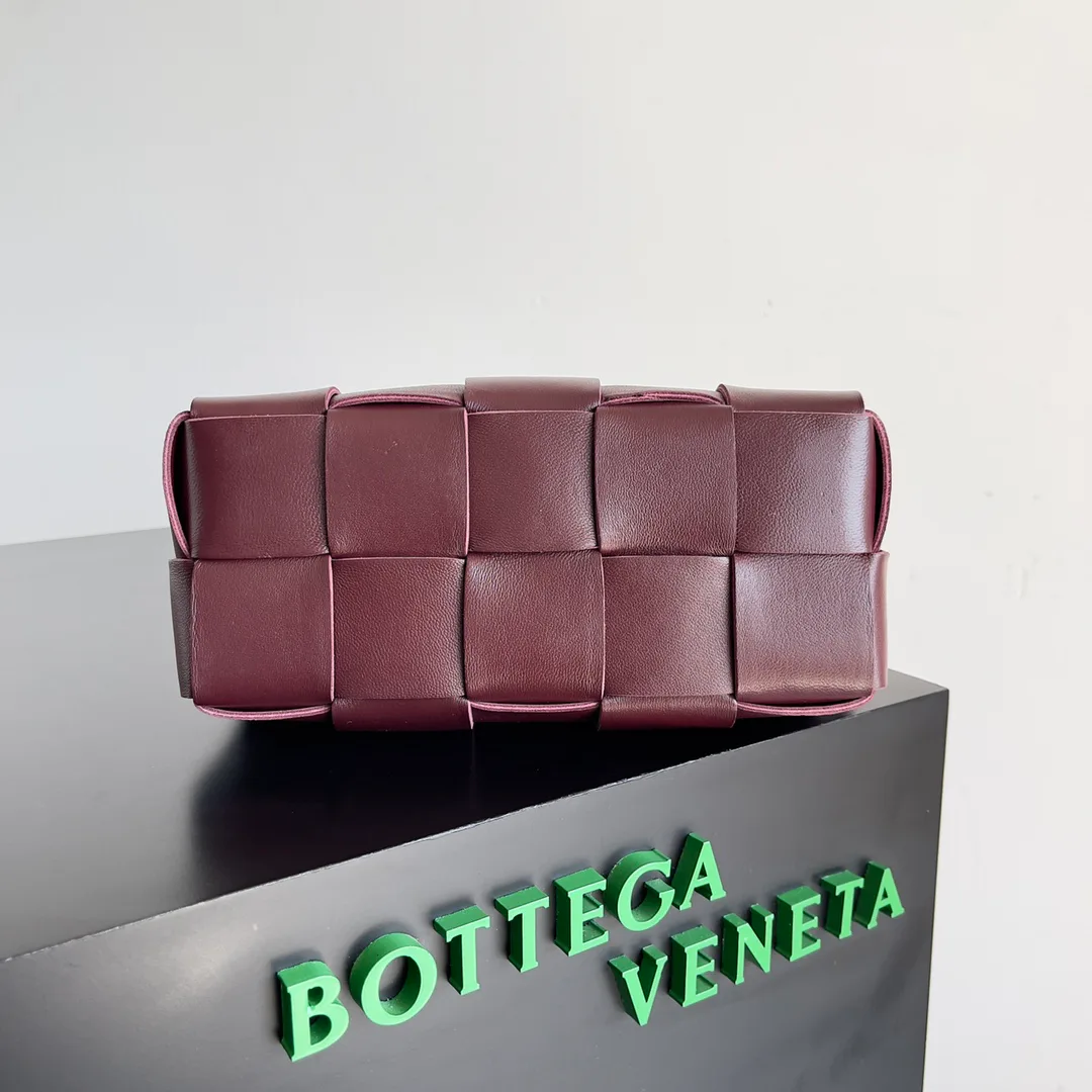 Women's Shoulder Bags BOTTEGA VENETA 18161086