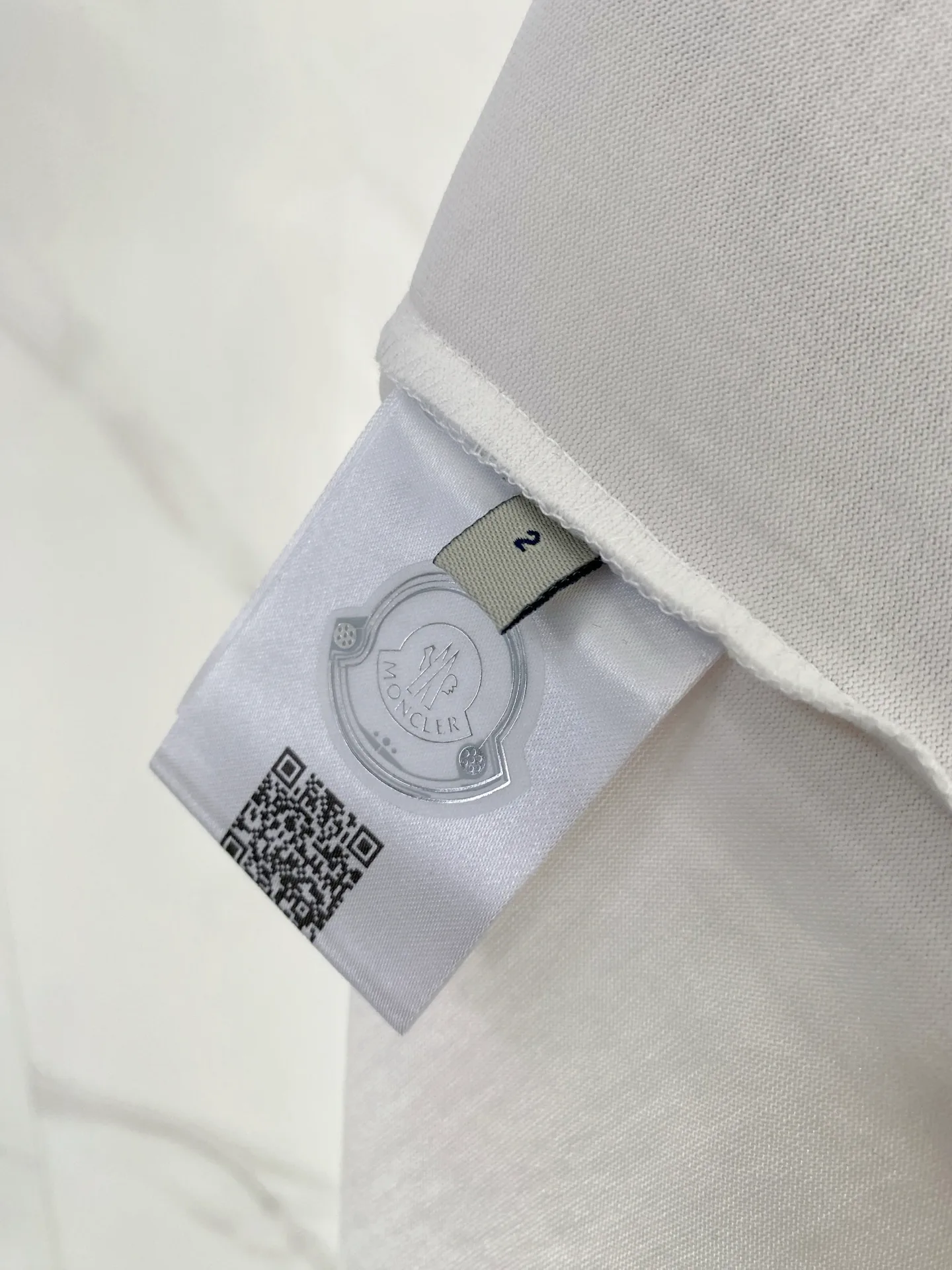Men's T-Shirts MONCLER 16949379