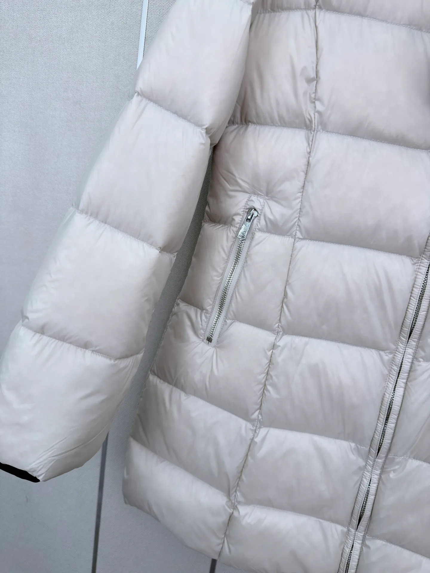 Women's Jackets And Down Jackets PRADA 18185808