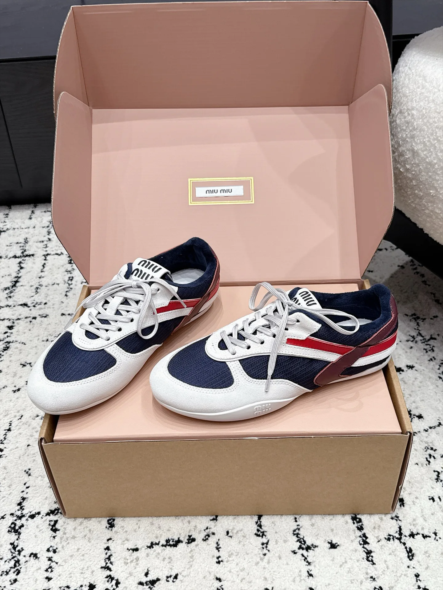 Women's Sneakers MIU MIU 18133265