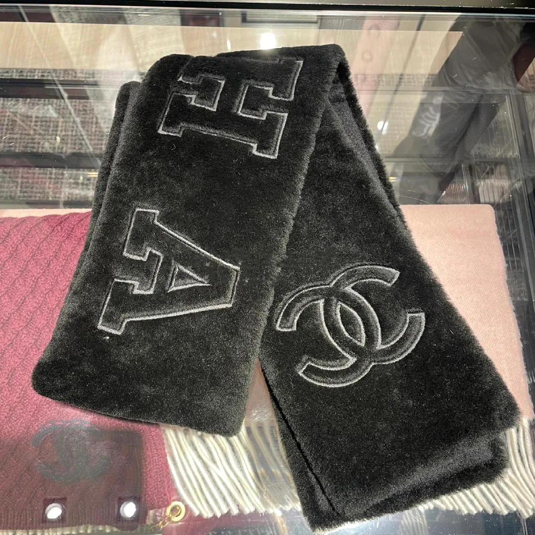 Scarves CHANEL 18347779