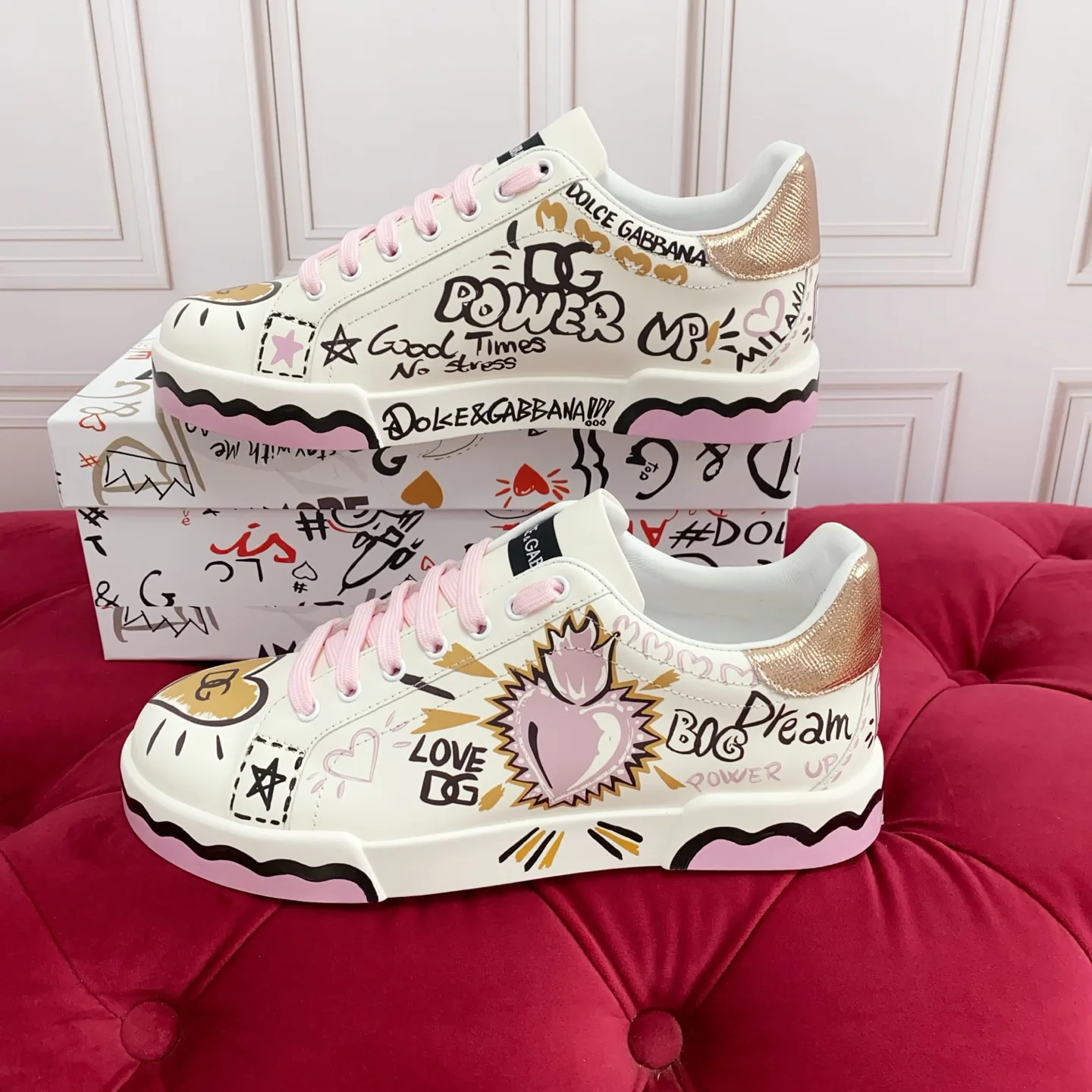 Кроссовки Женские Dolce & Gabbana 18618114