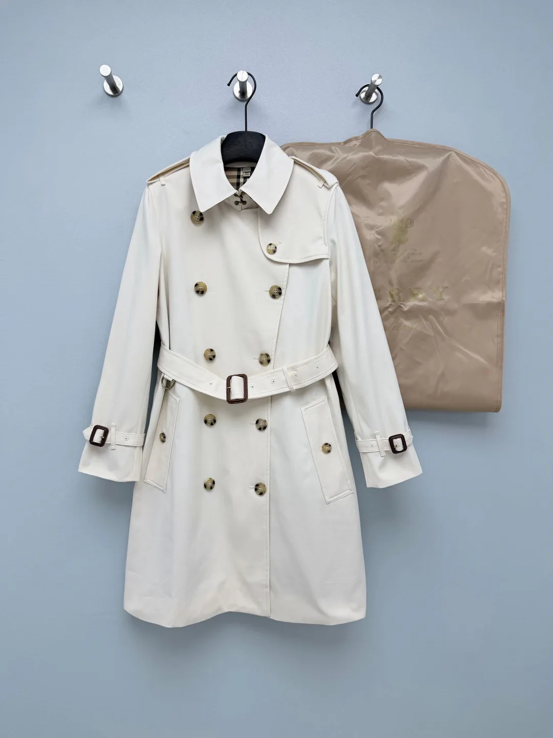 Women's Trench Coats BURBERRY 18512923