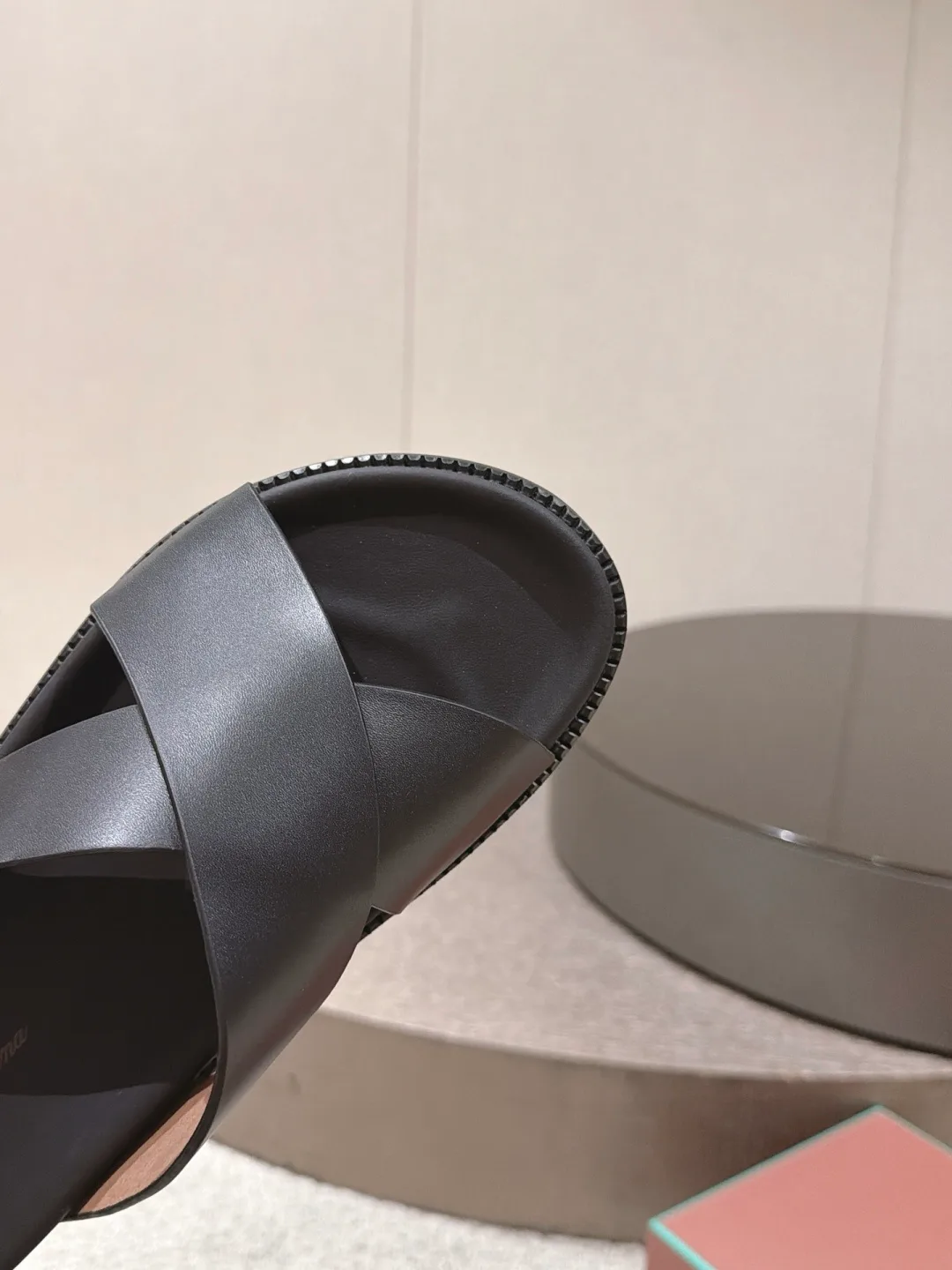 Men's Flip-Flops LORO PIANA 17688125