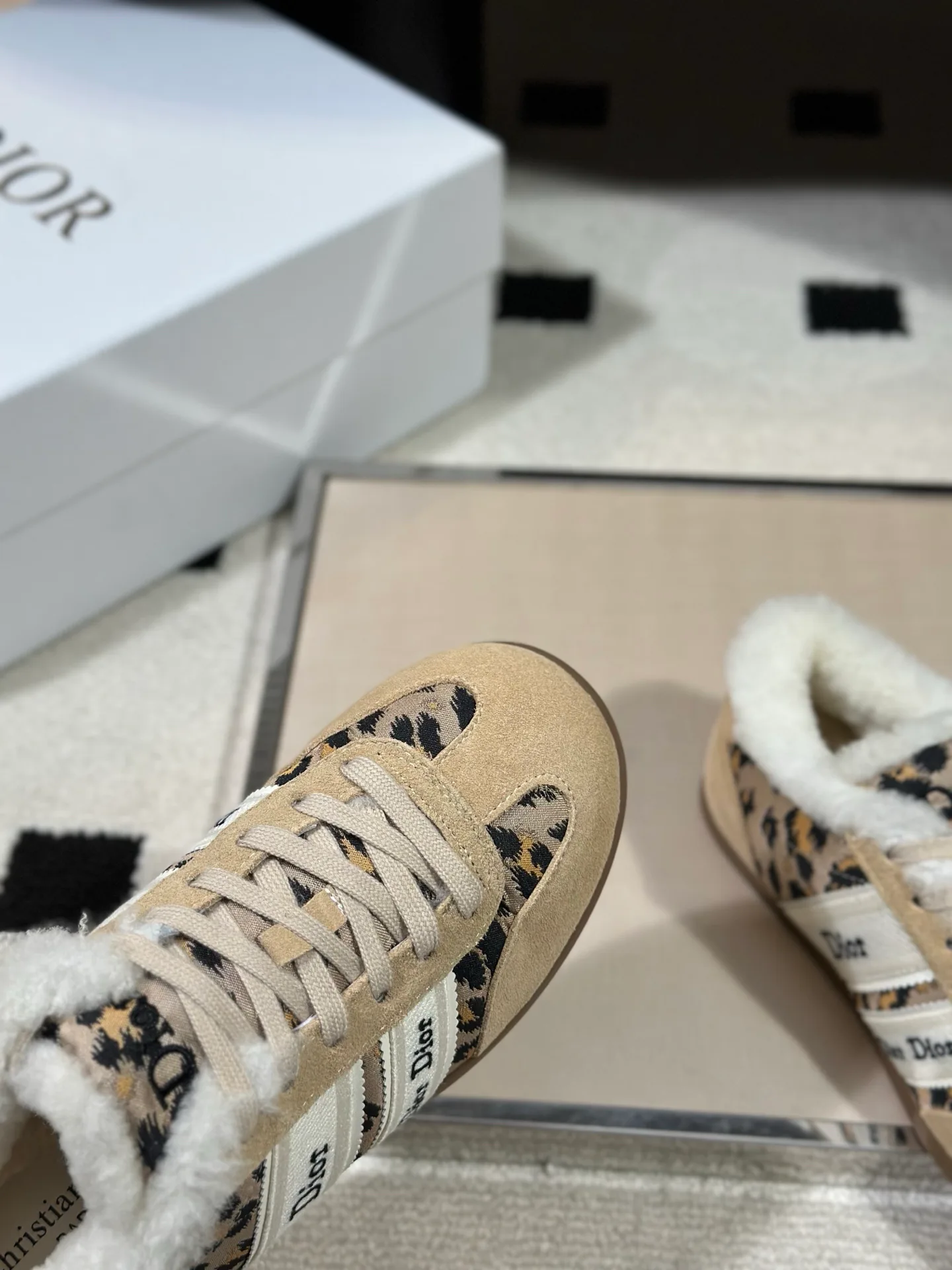 Women's Sneakers CHRISTIAN DIOR 18366773