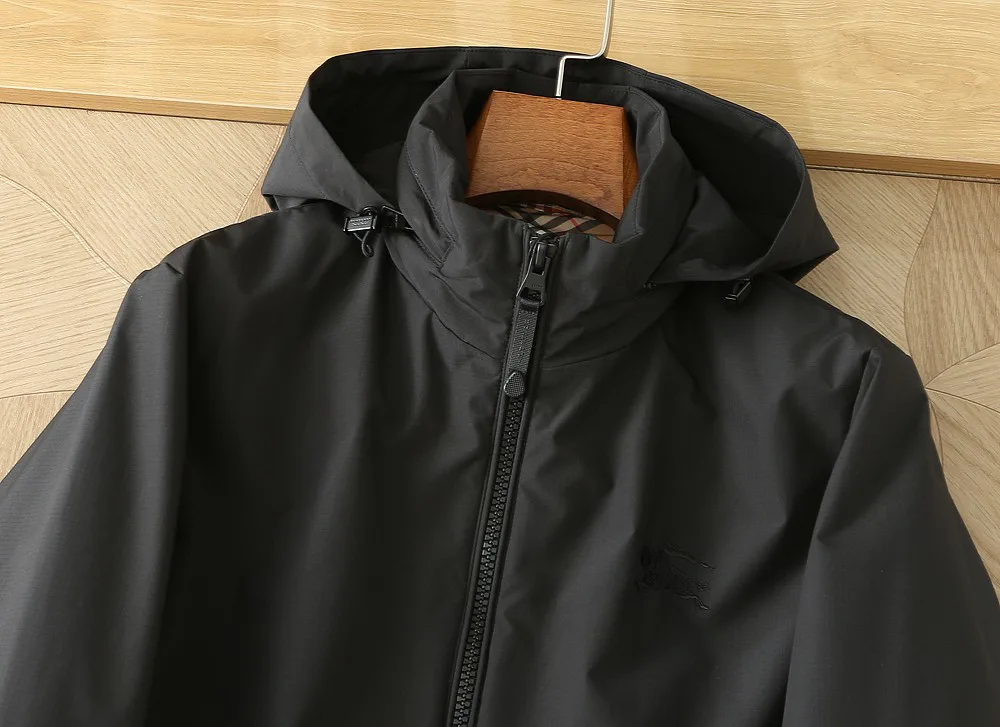 Men's Jackets And Down Jackets BURBERRY 18157270