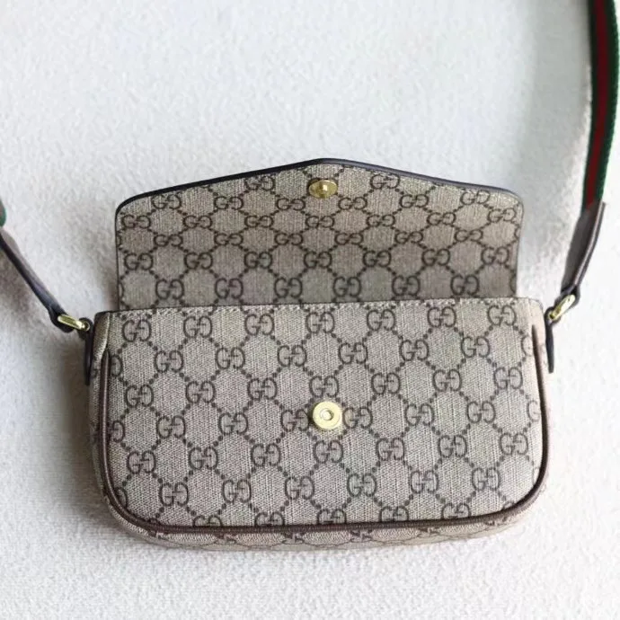 Women's Shoulder Bags GUCCI 17367017