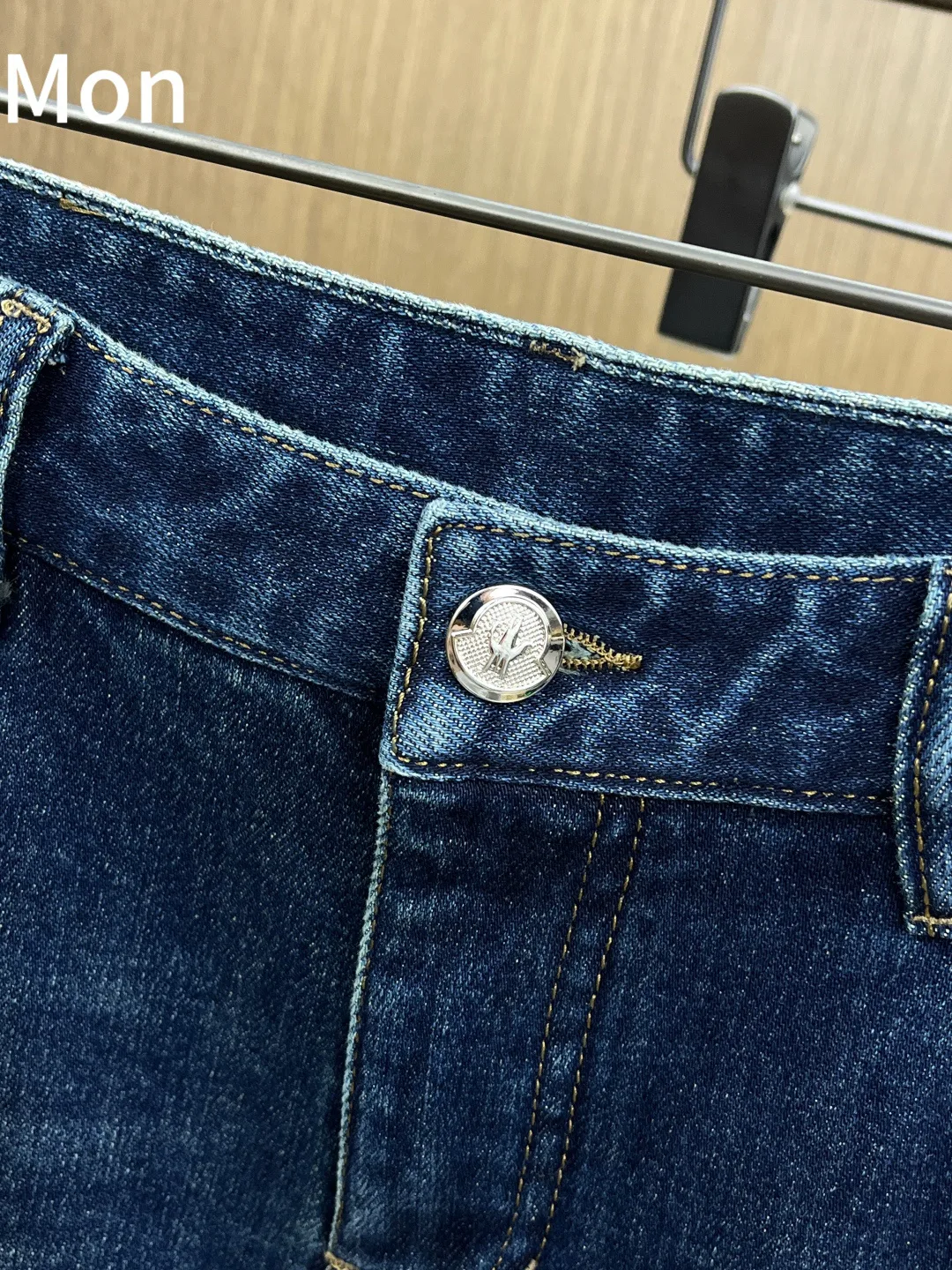 Men's Jeans MONCLER 18244078