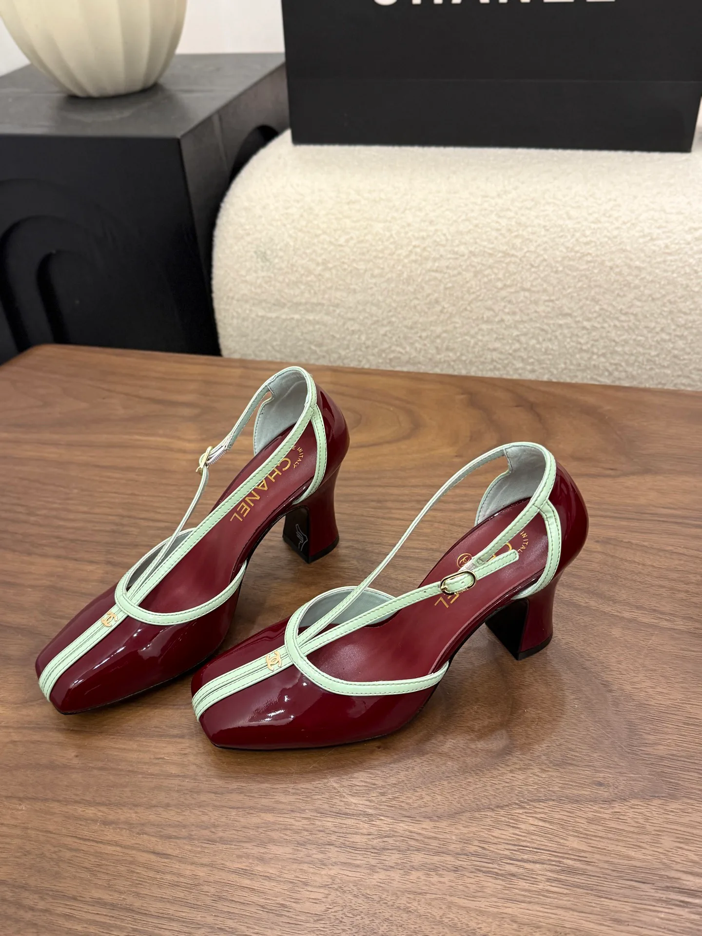 Women's Heels CHANEL 19583429