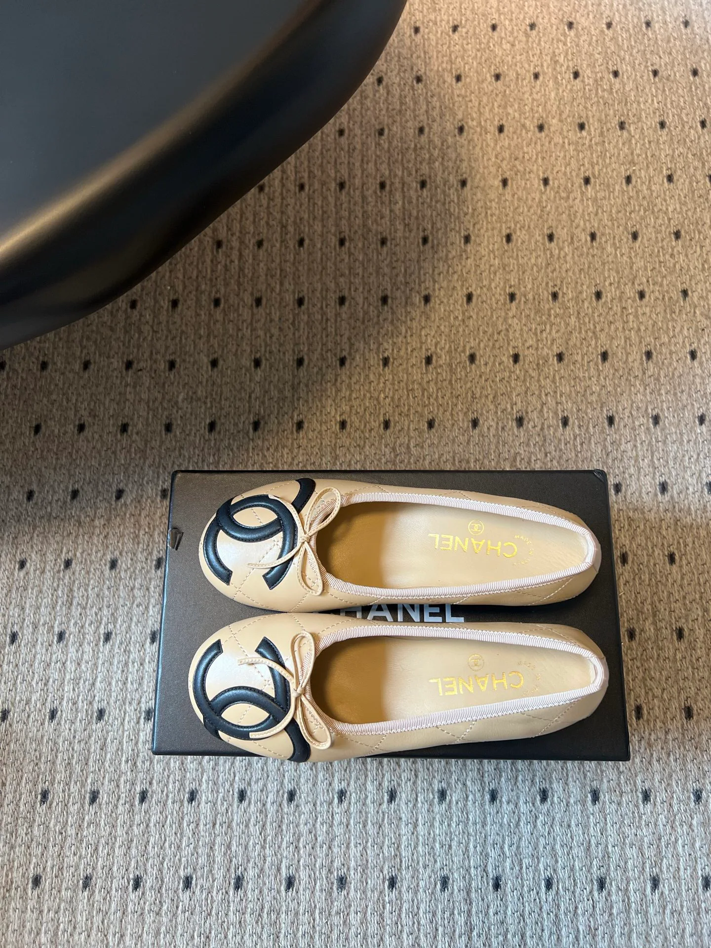 Women's Ballet Flats CHANEL 17523619