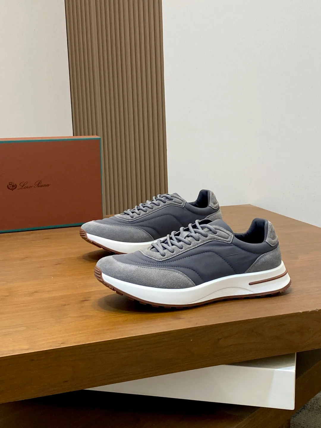 Men's Sneakers LORO PIANA 18078913