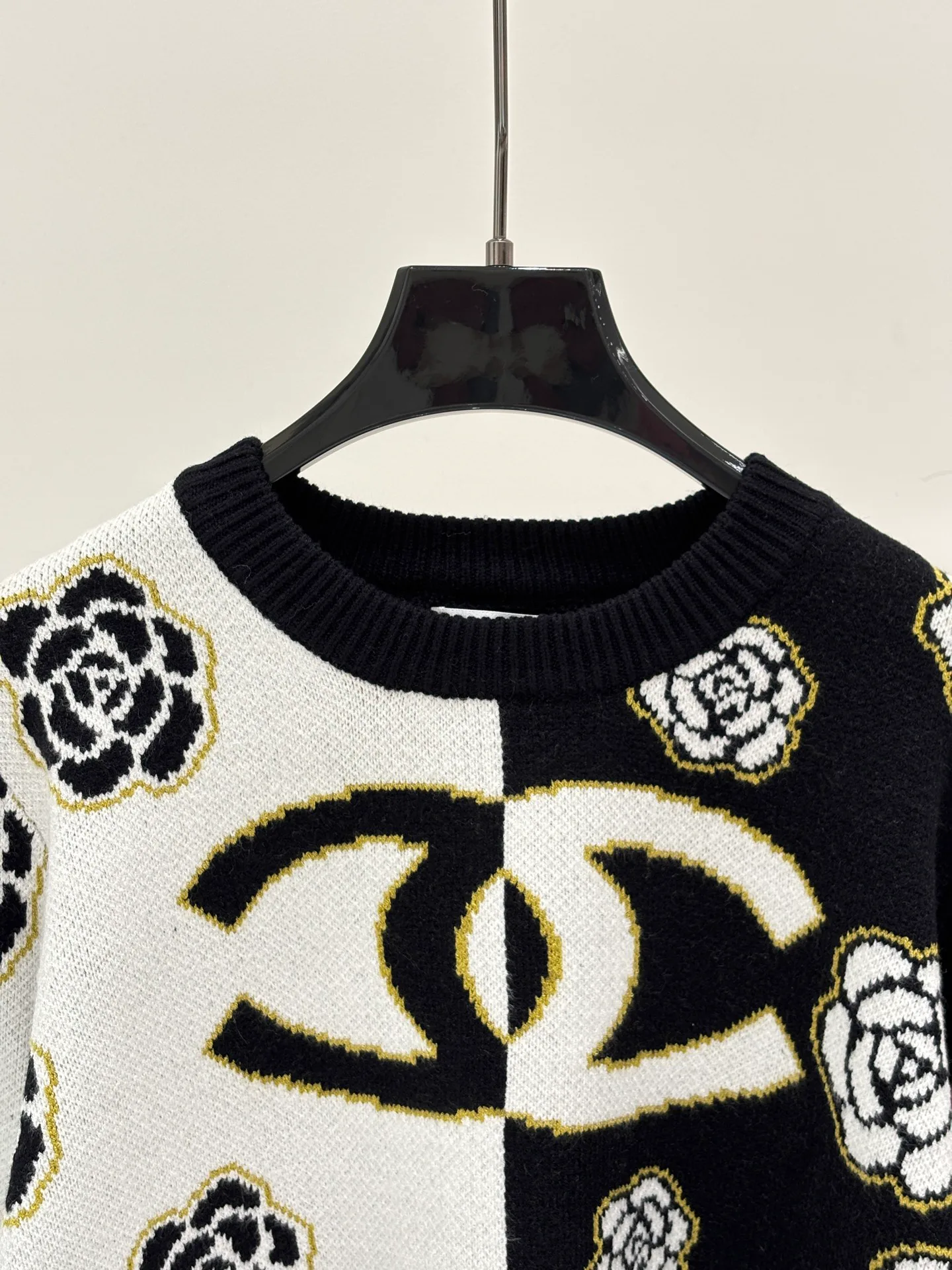 Women's Jumpers And Sweaters CHANEL 18138381