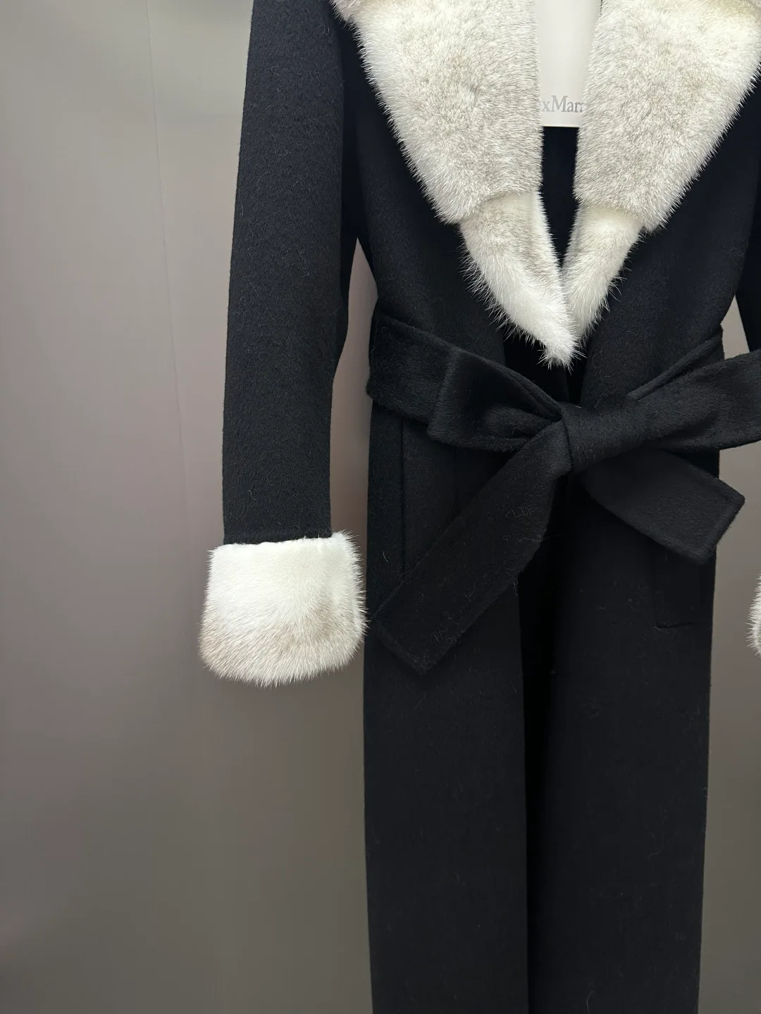 Women's Coats MAX MARA 17926864