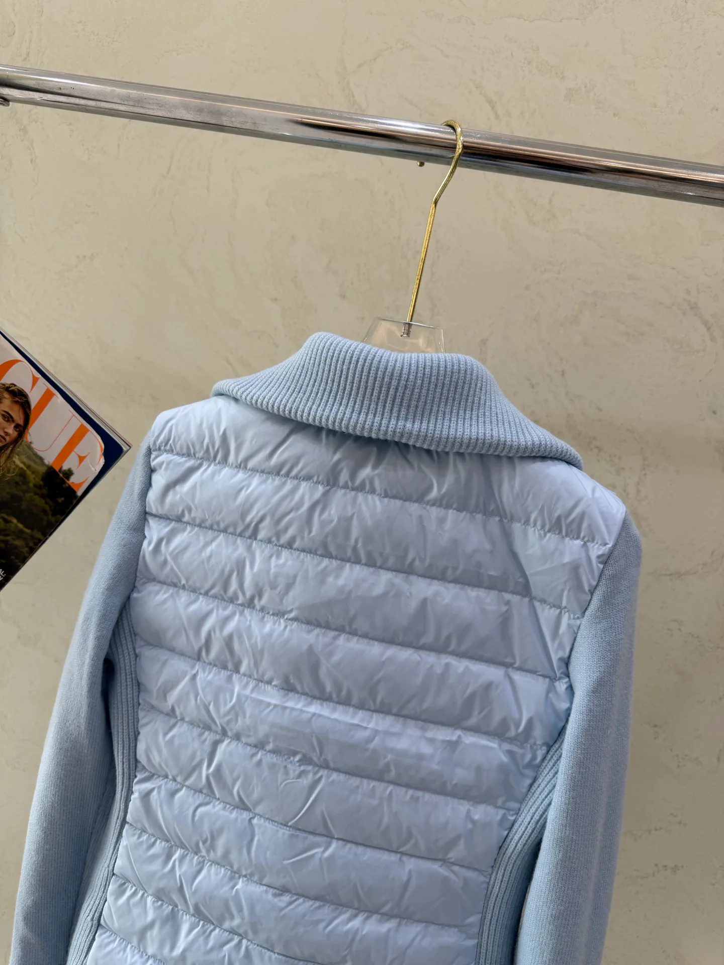Women's Jackets And Down Jackets MONCLER 17918882