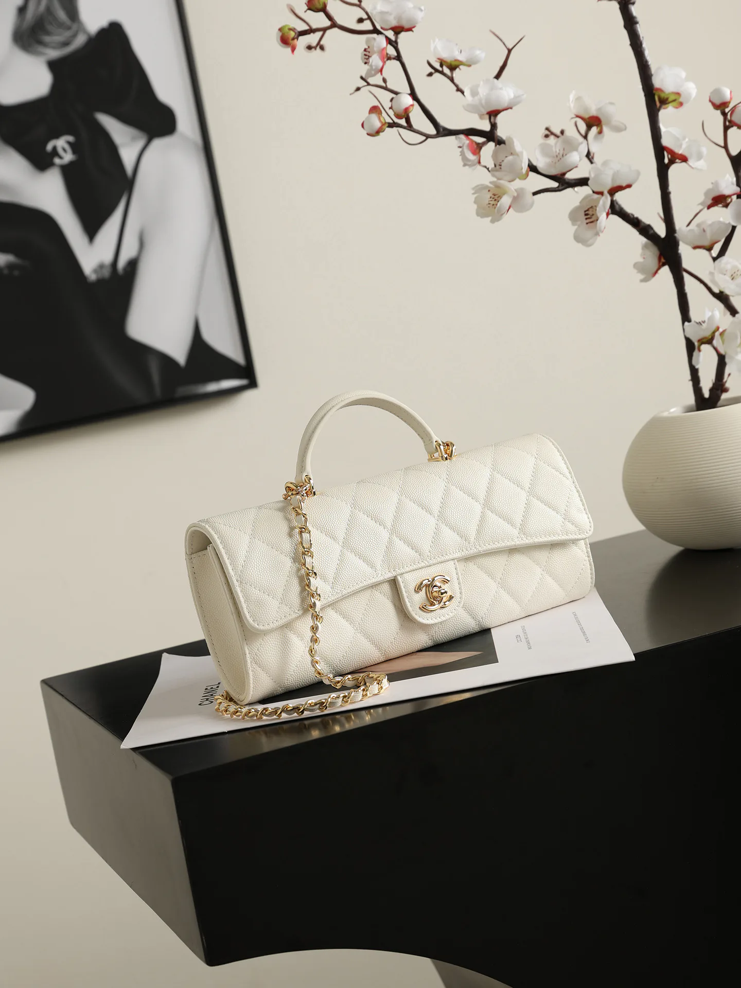 Women's Classic Handbags CHANEL 18000335