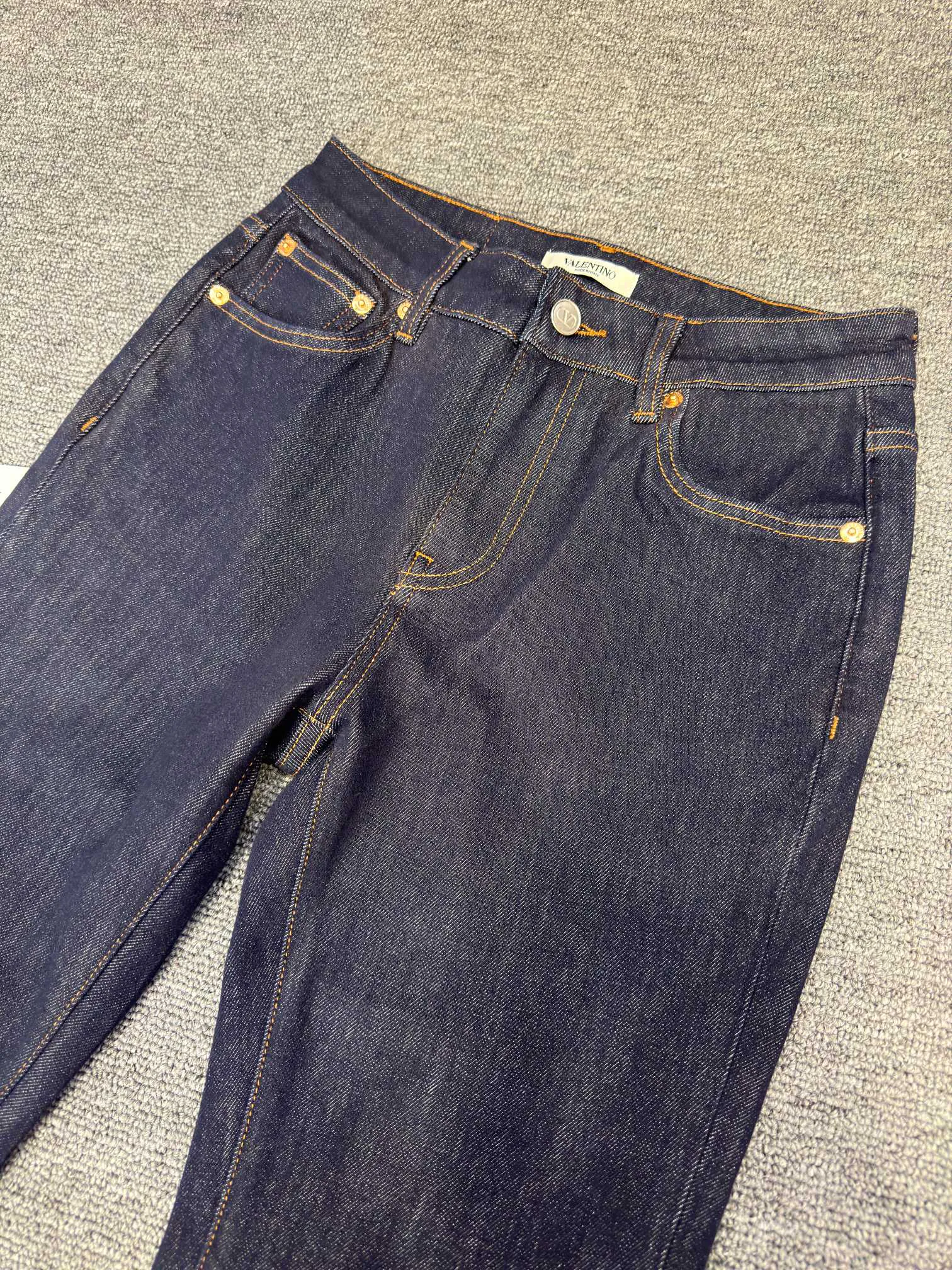 Women's Jeans VALENTINO 18331651