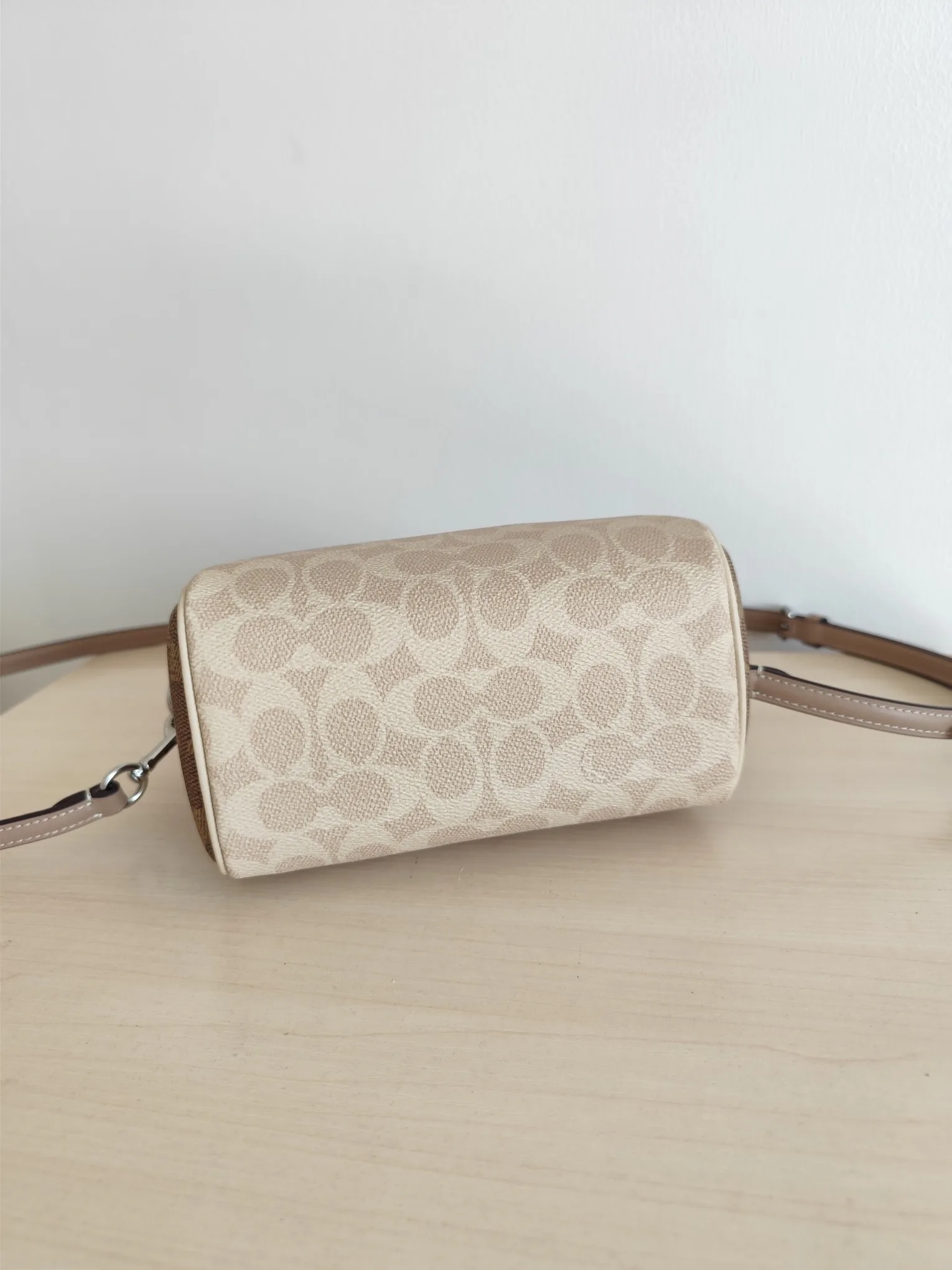 Women's Classic Handbags COACH 17961046