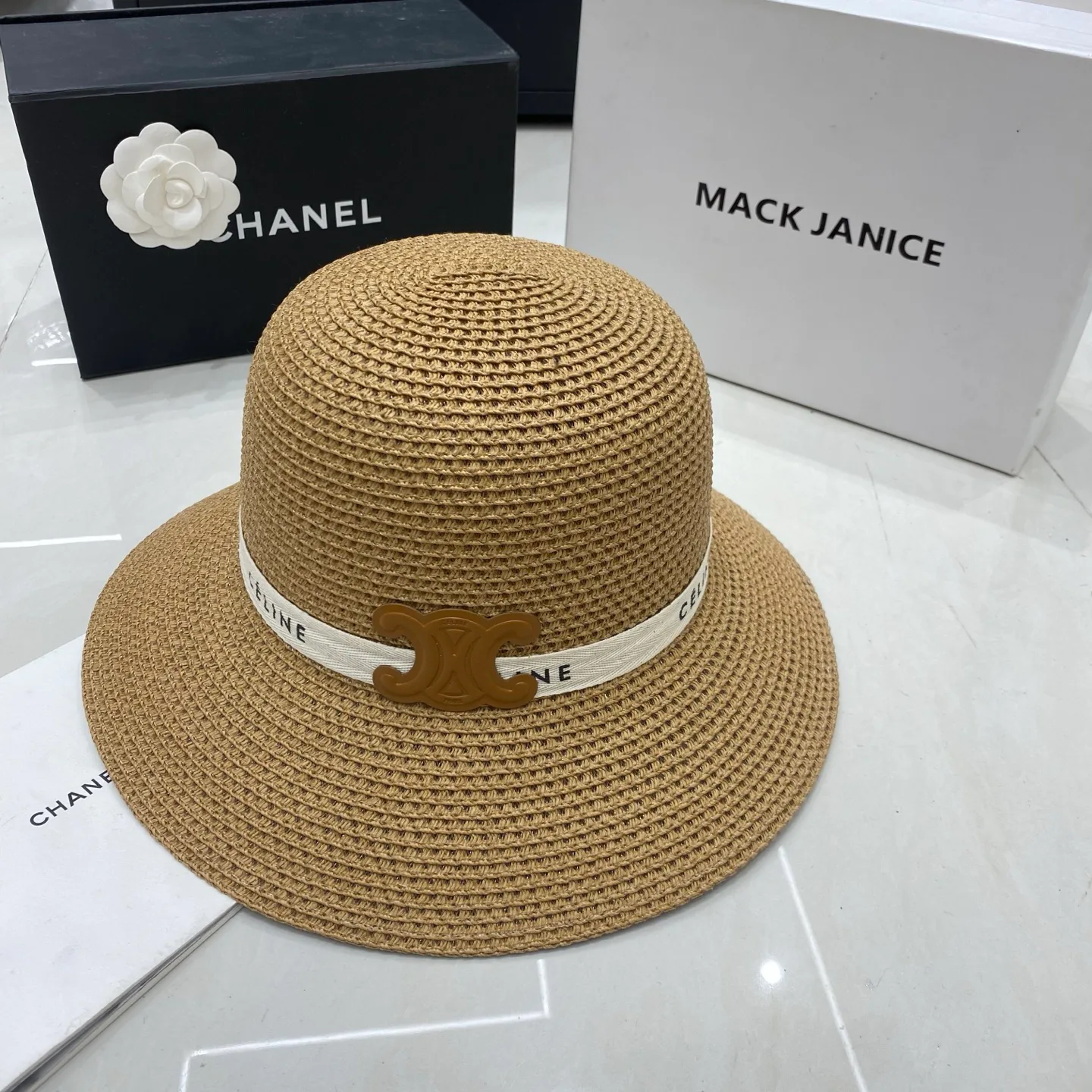 Hats CELINE 17498292
