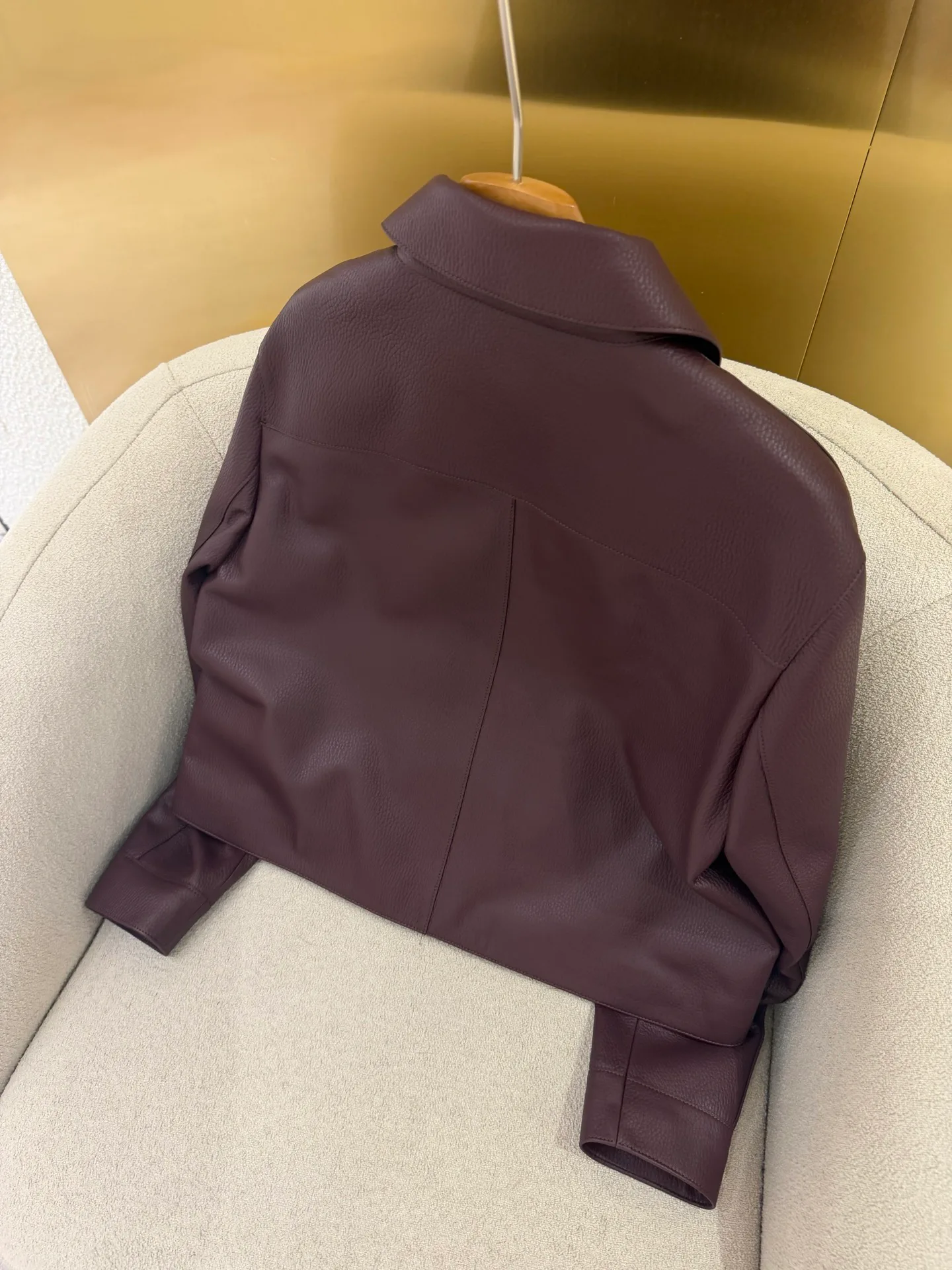 Women's Leather Jackets And Sheepskin Coats HERMES 17802393