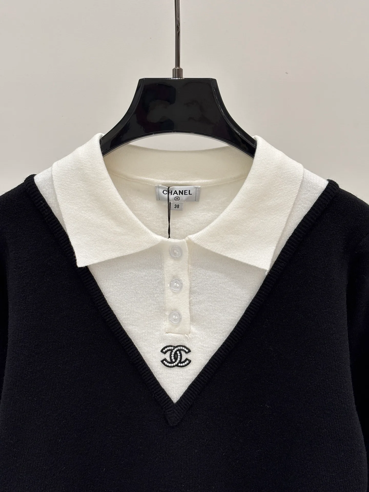 Women's Jumpers And Sweaters CHANEL 18509747