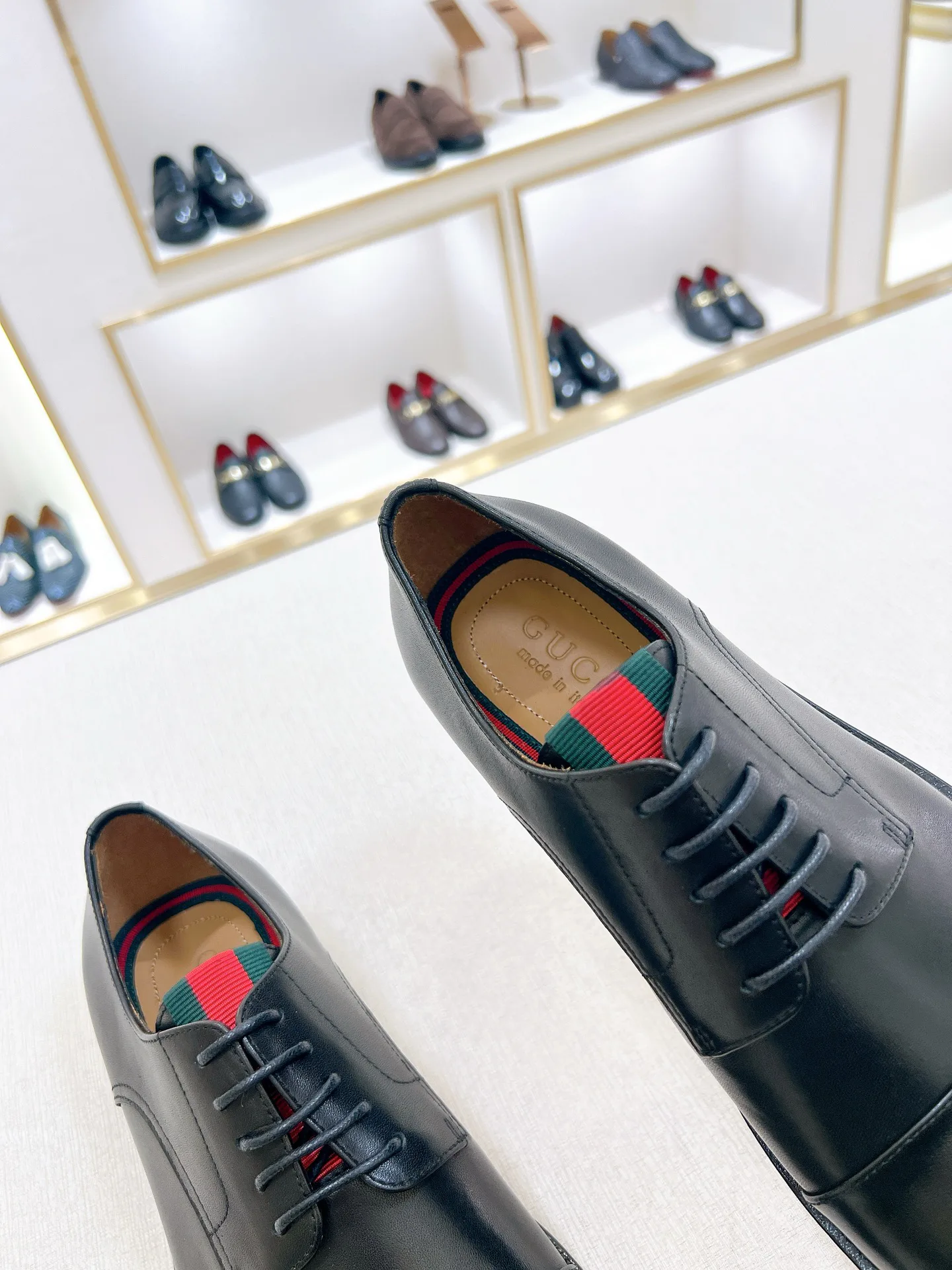 Men's Loafers And Dress Shoes GUCCI 18303394