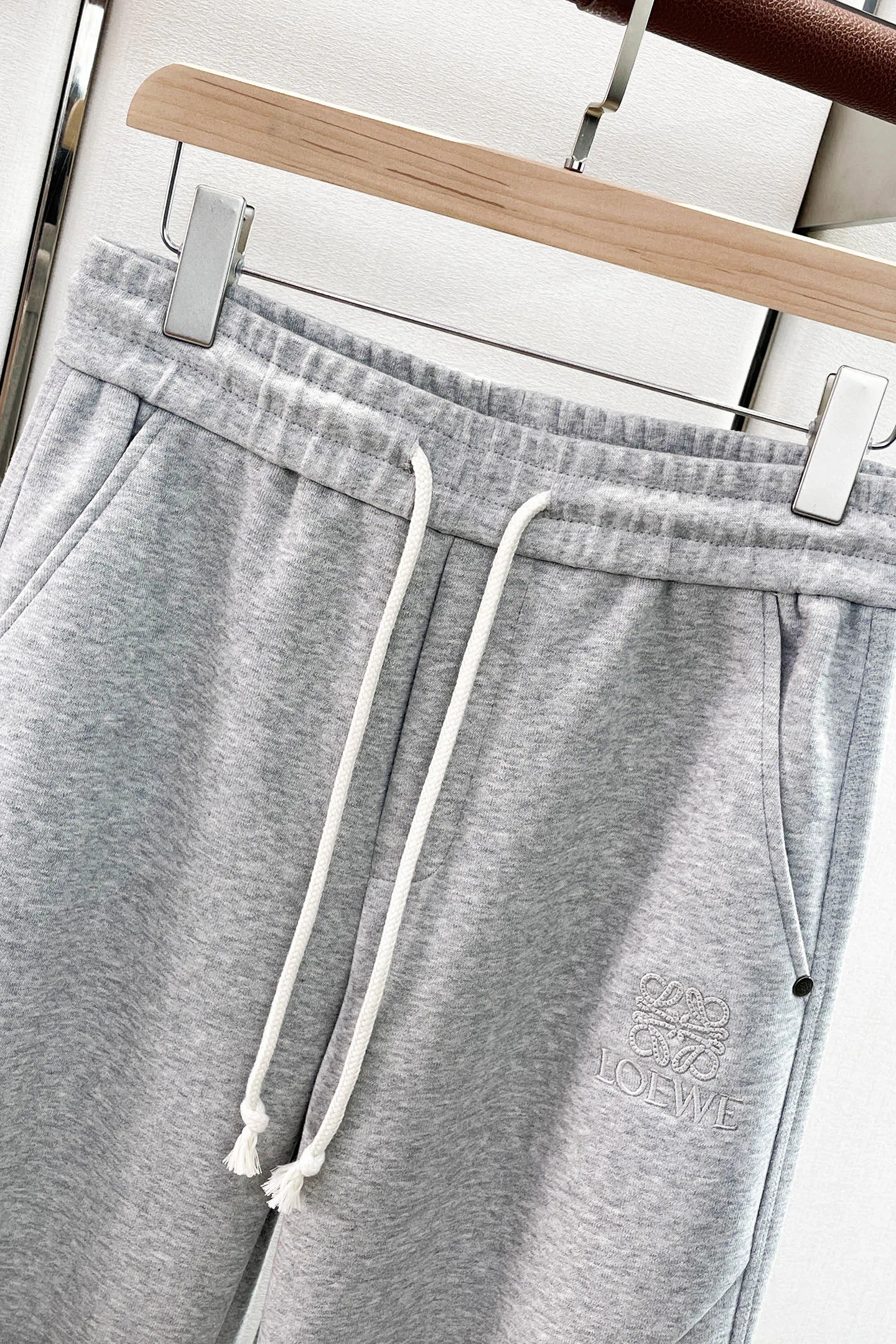 Men's Trousers LOEWE 18345673