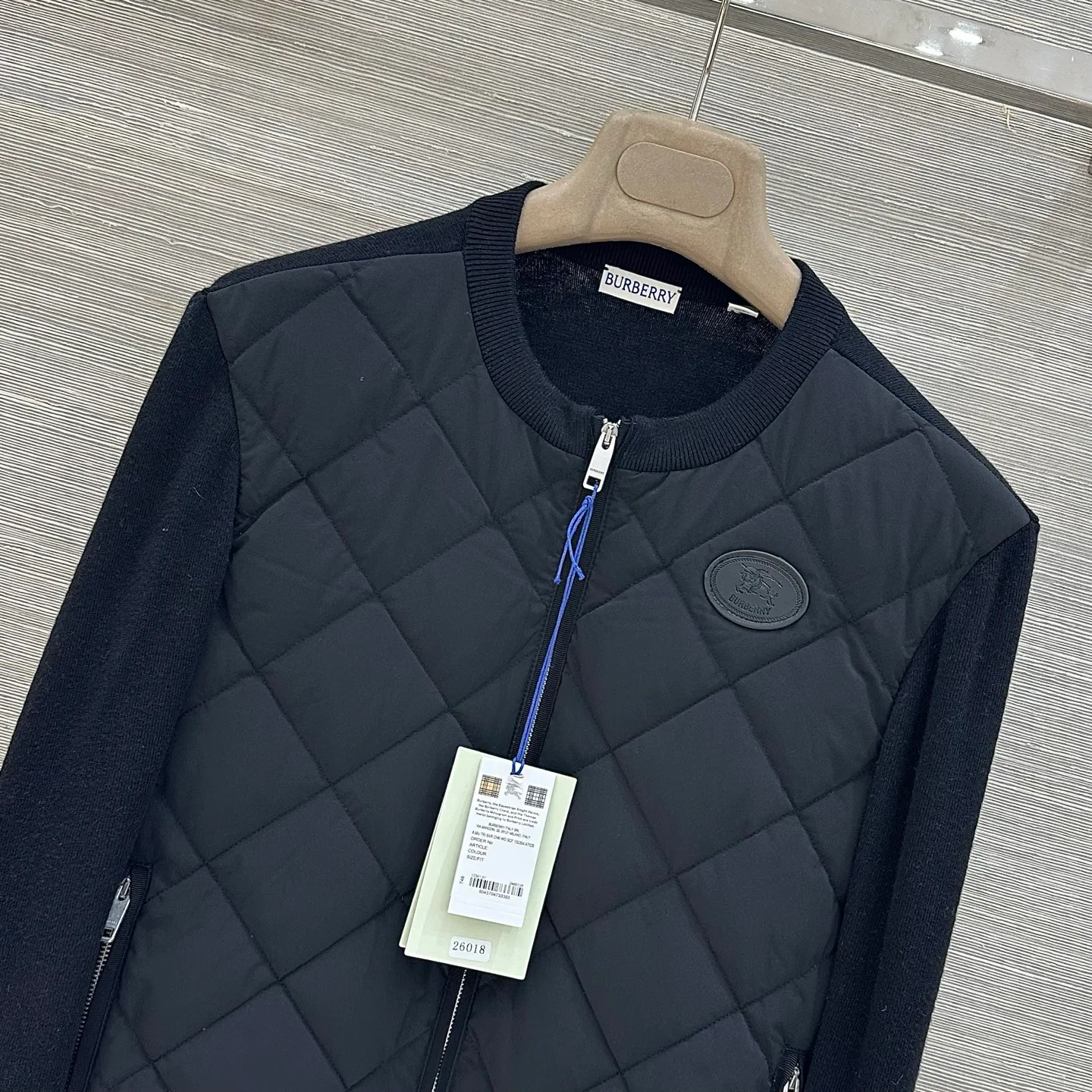 Women's Jackets And Down Jackets BURBERRY 18237257