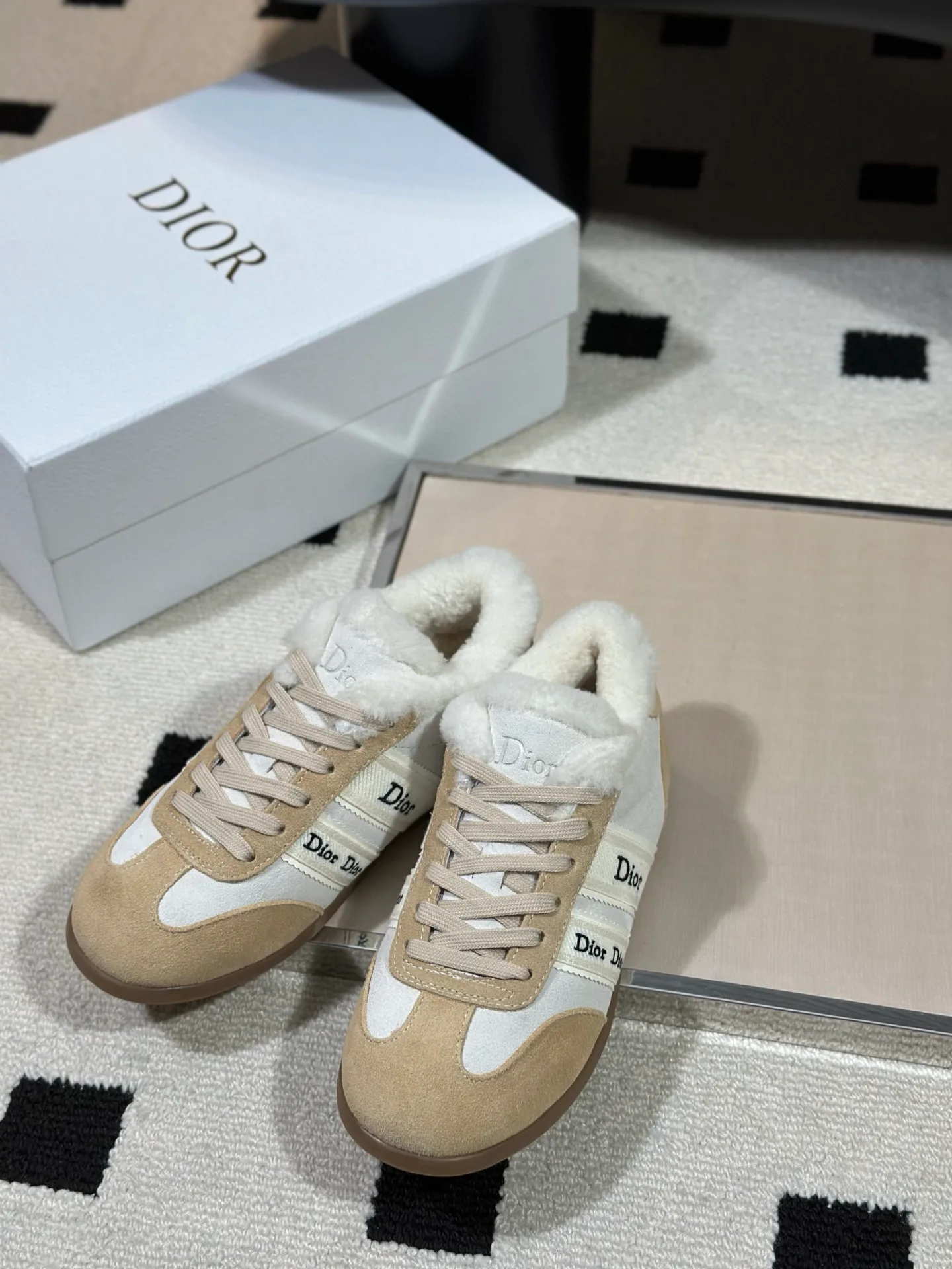 Women's Sneakers CHRISTIAN DIOR 18366775