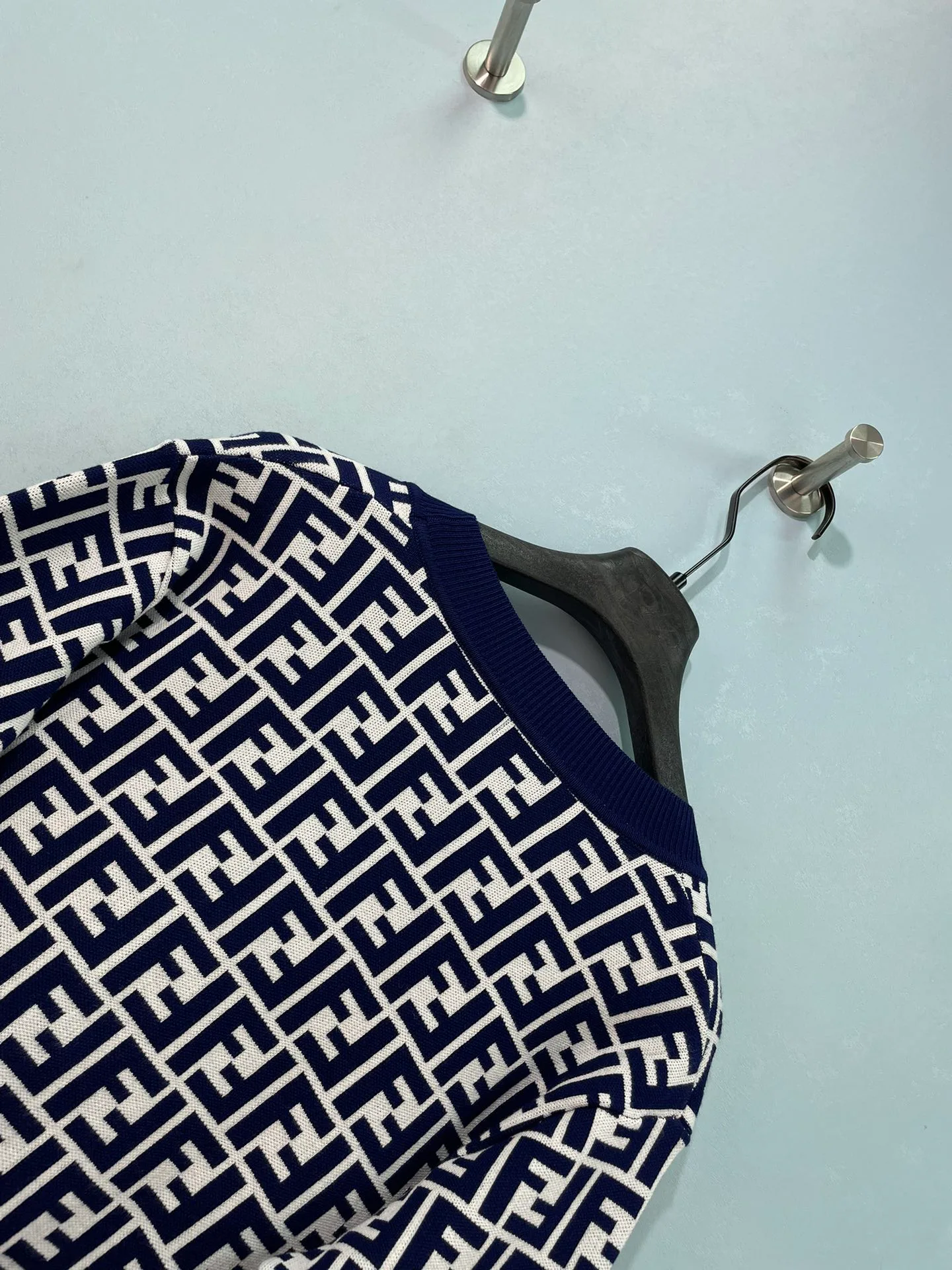 Women's Jumpers And Sweaters FENDI 18151190