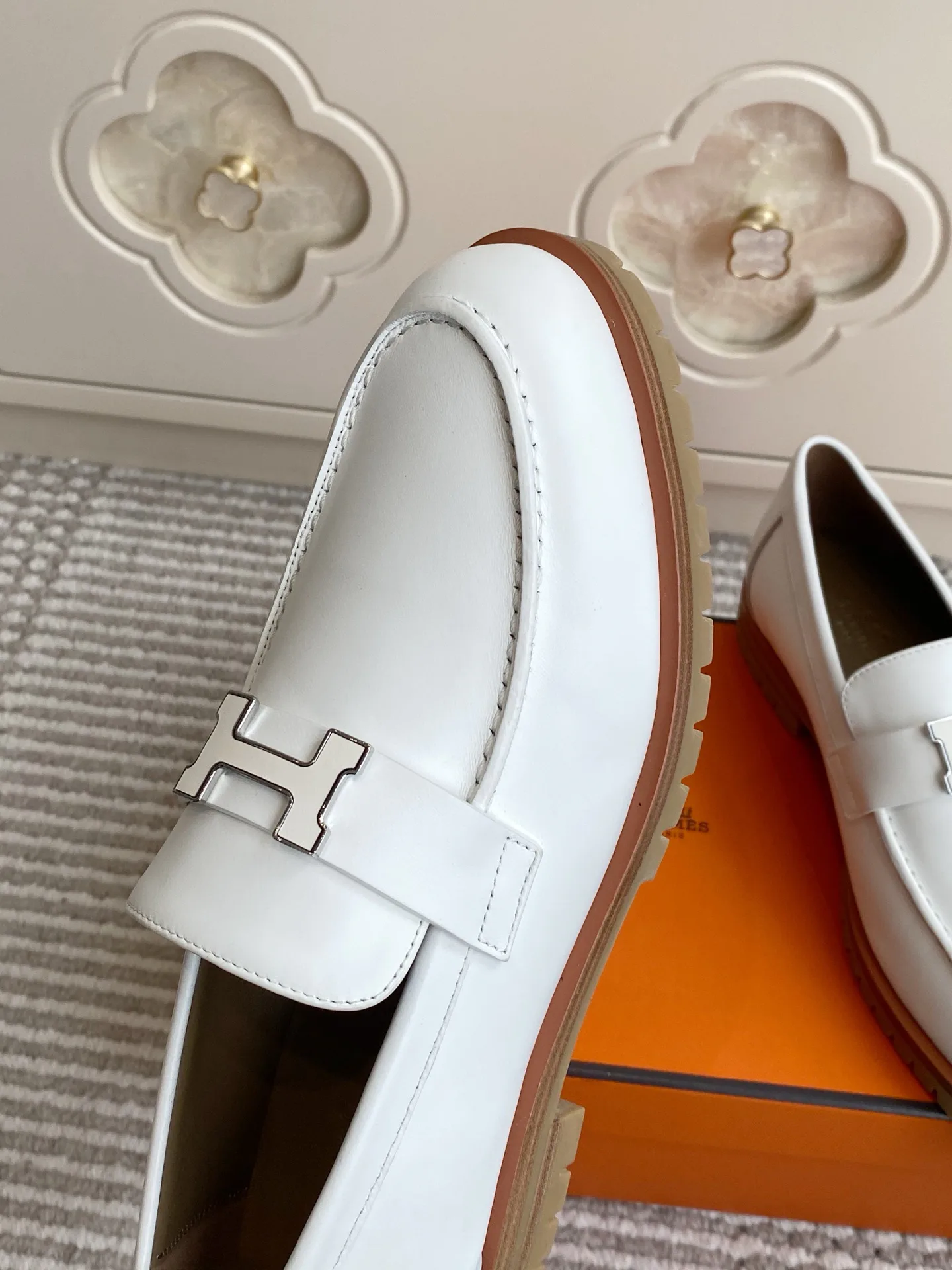 Women's Loafers And Moccasins HERMES 17476149