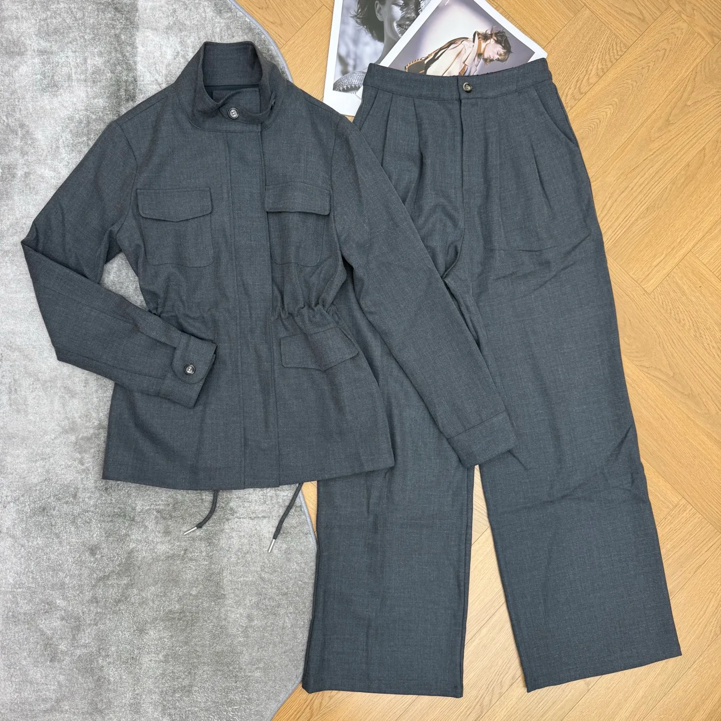 Women's Suits LORO PIANA 18199340