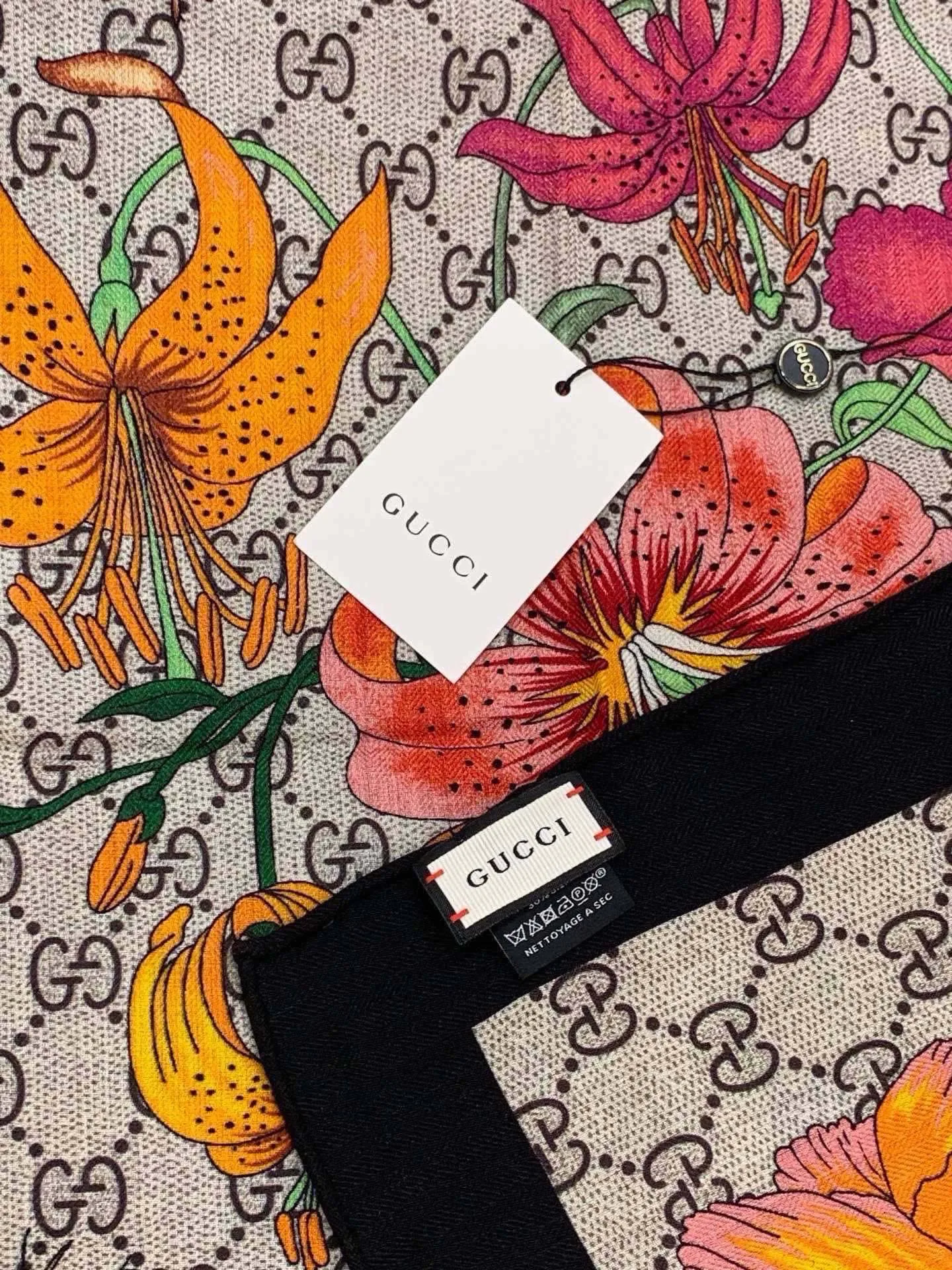 Silk Scarves GUCCI 17543299