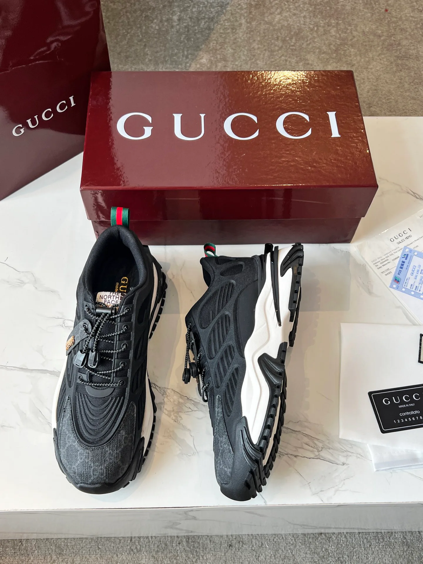 Men's Sneakers GUCCI 17620385