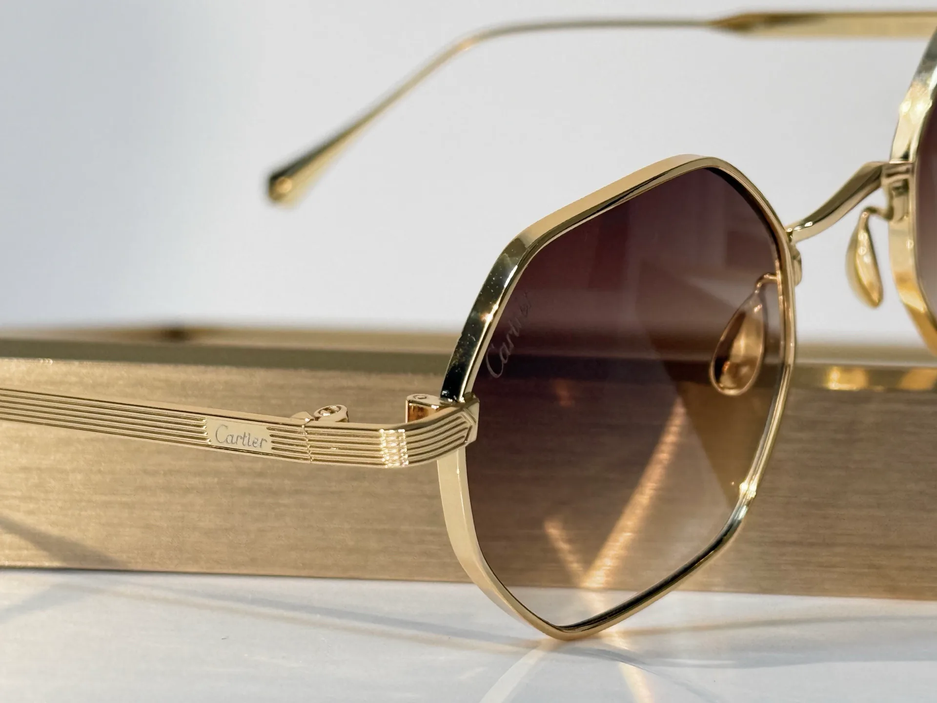 Glasses CARTIER 18117679