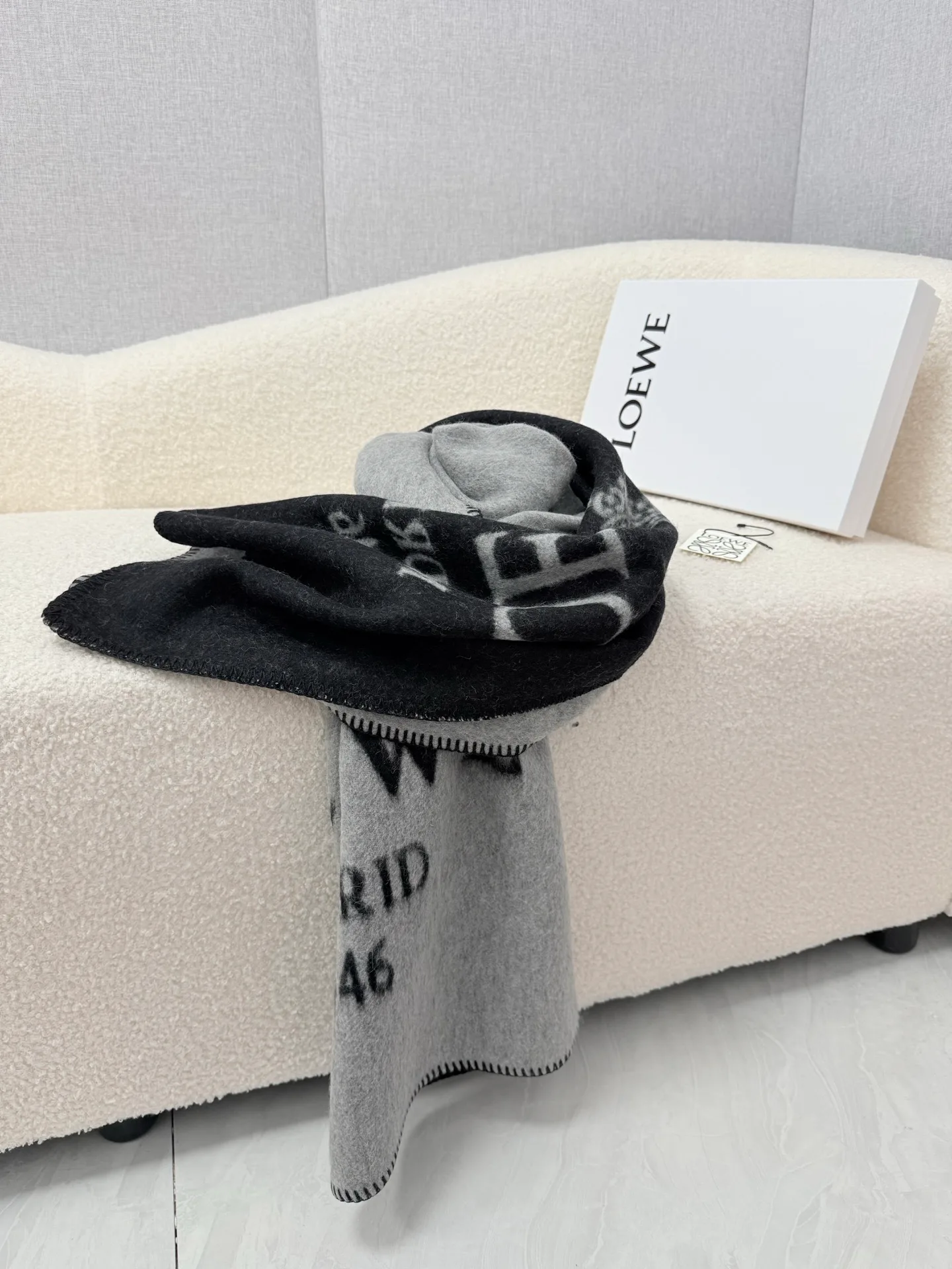 Scarves LOEWE 18275025