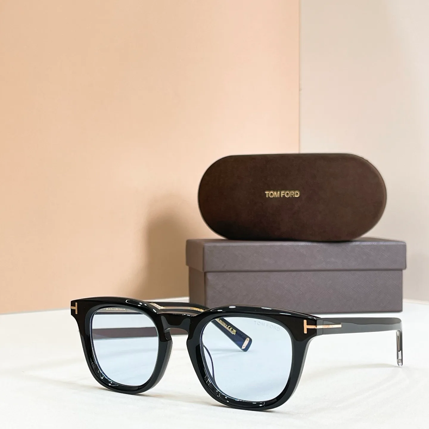 Glasses TOM FORD 18474581
