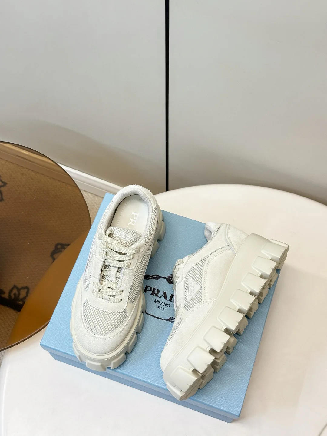 Women's Sneakers PRADA 18133087