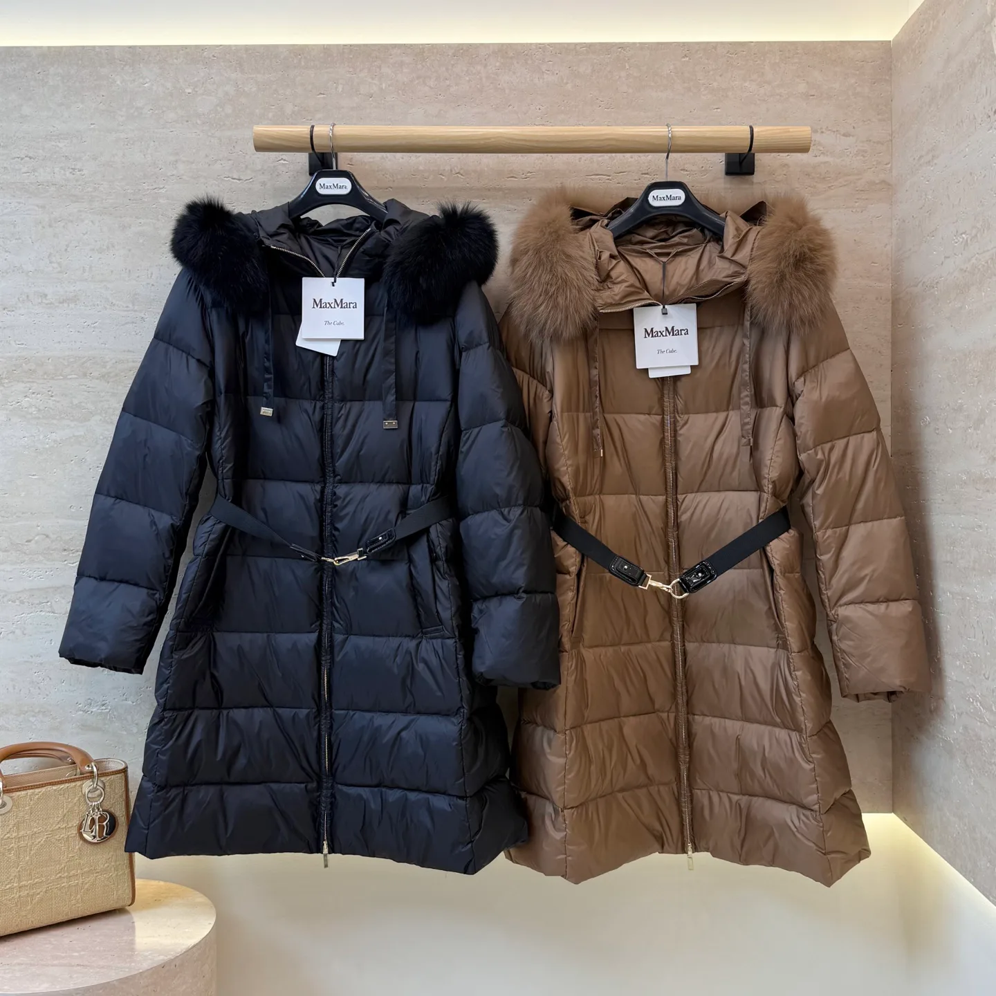 Куртки И Пуховики Женские Max Mara 18673328