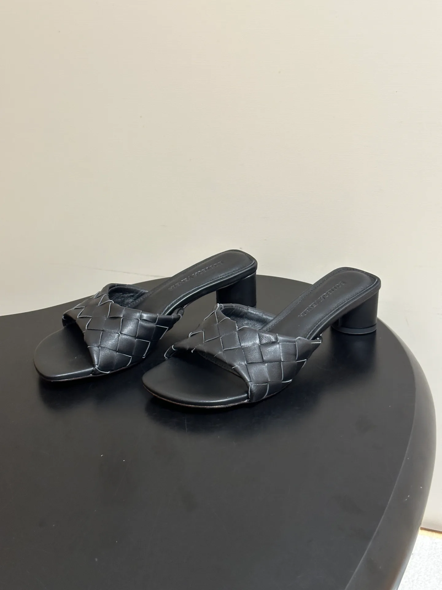 Women's Mules And Clogs BOTTEGA VENETA 17480755