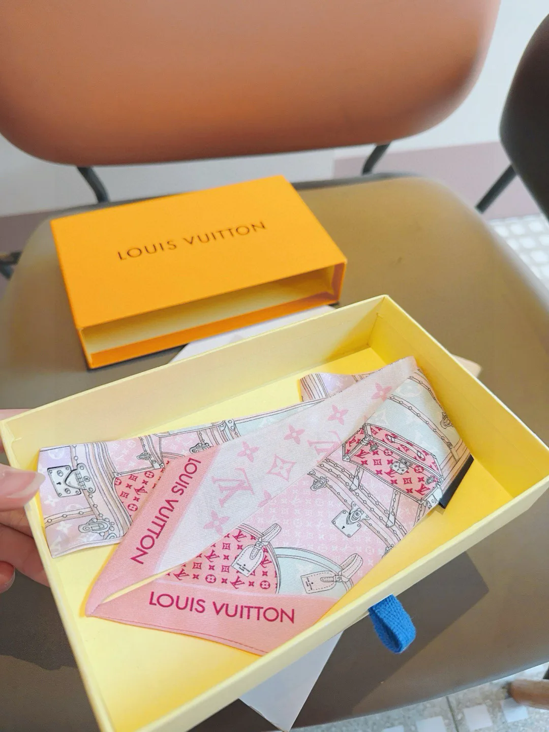 Silk Scarves LOUIS VUITTON 17543232
