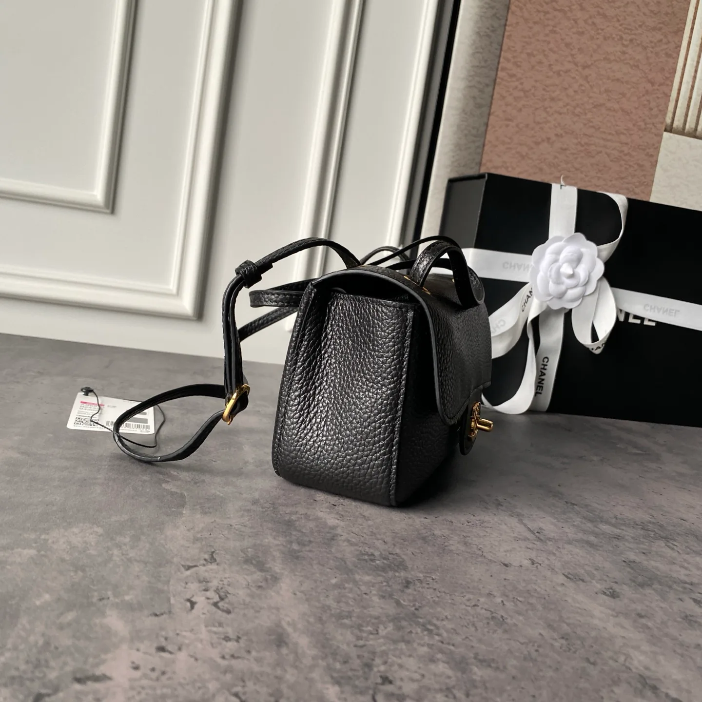 Women's Classic Handbags CHANEL 18207880