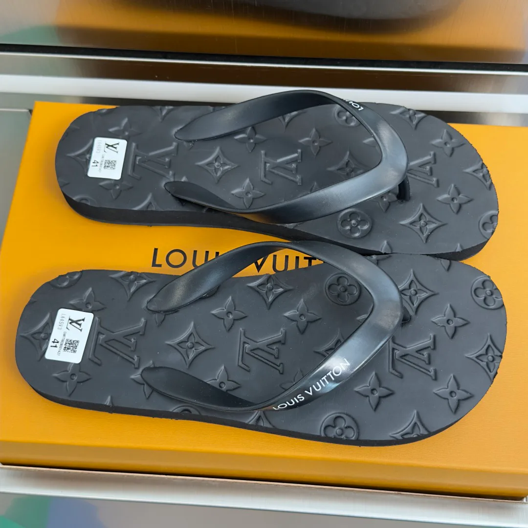 Men's Flip-Flops LOUIS VUITTON 17780712
