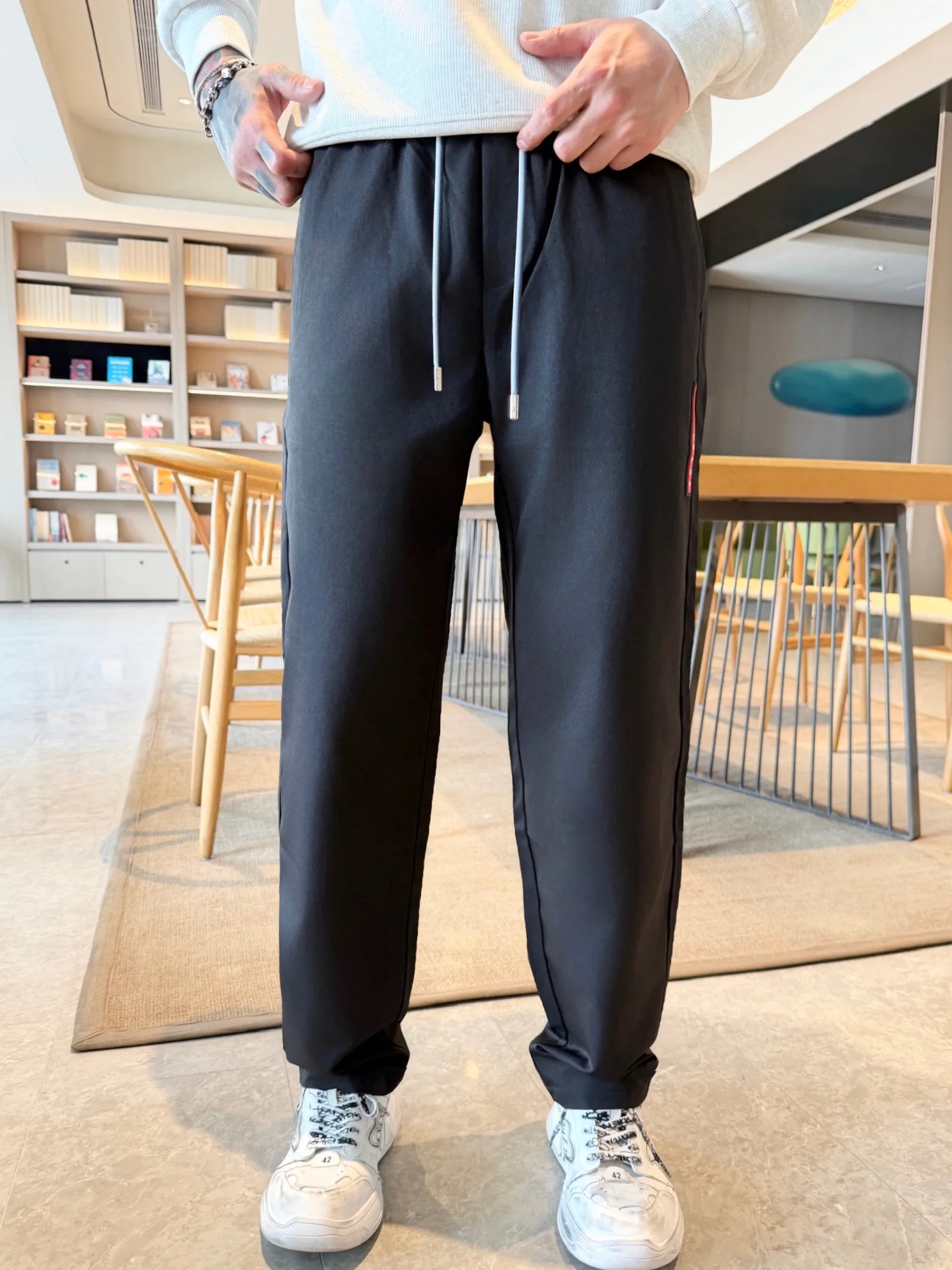 Men's Trousers PRADA 18345833