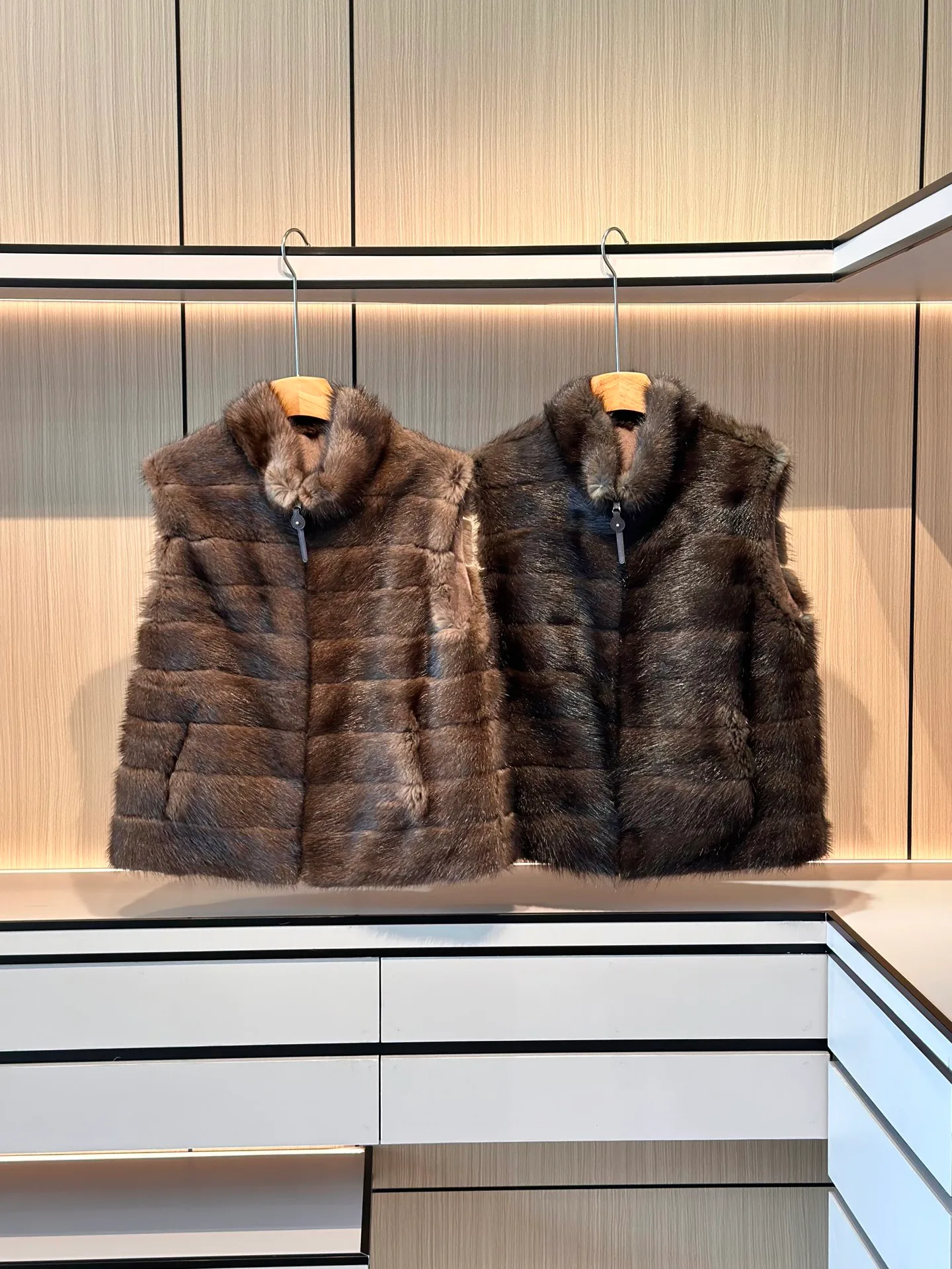 Women's Vests LORO PIANA 18197568